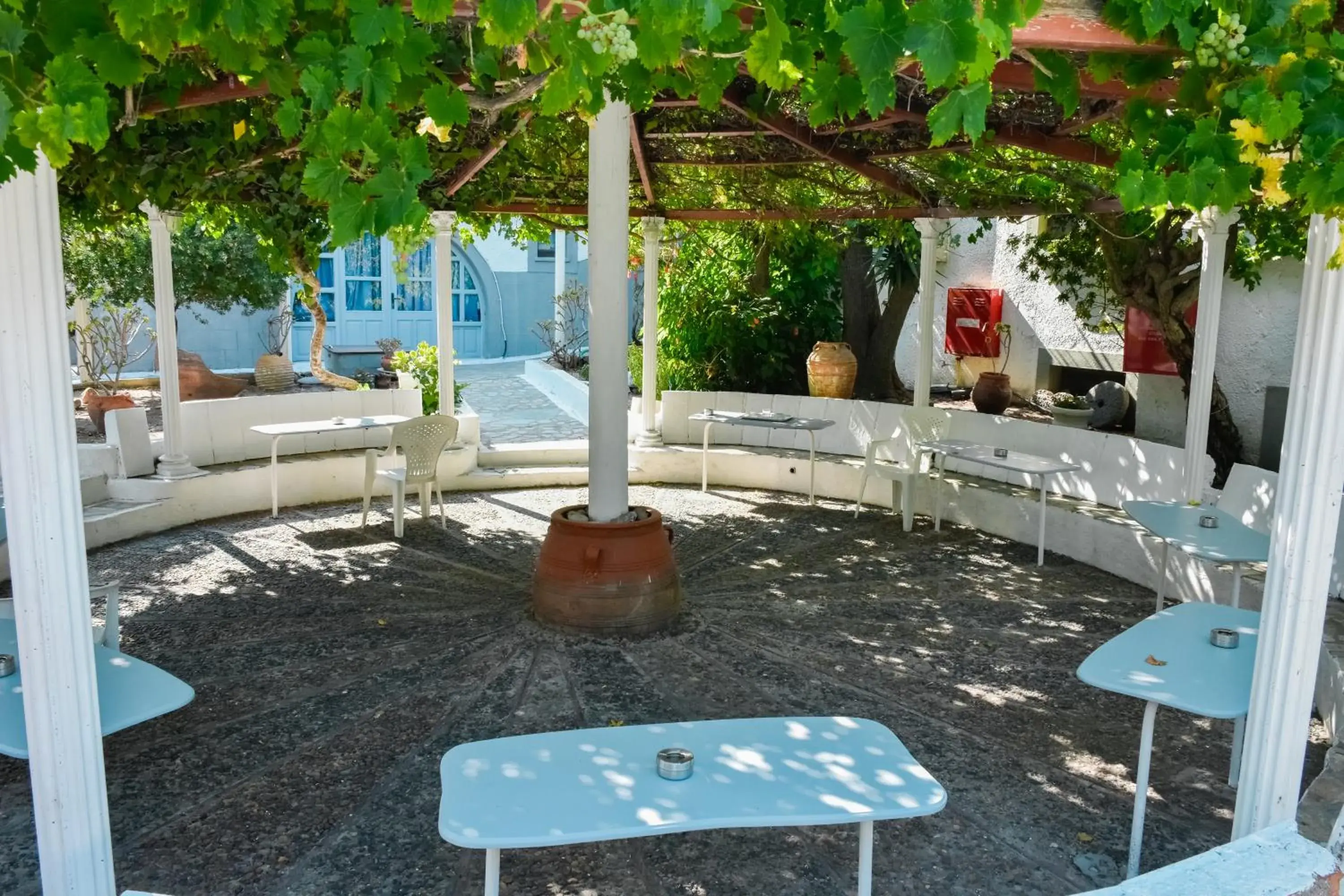 Property building in Anamar Patmos Property building in Anamar Patmos