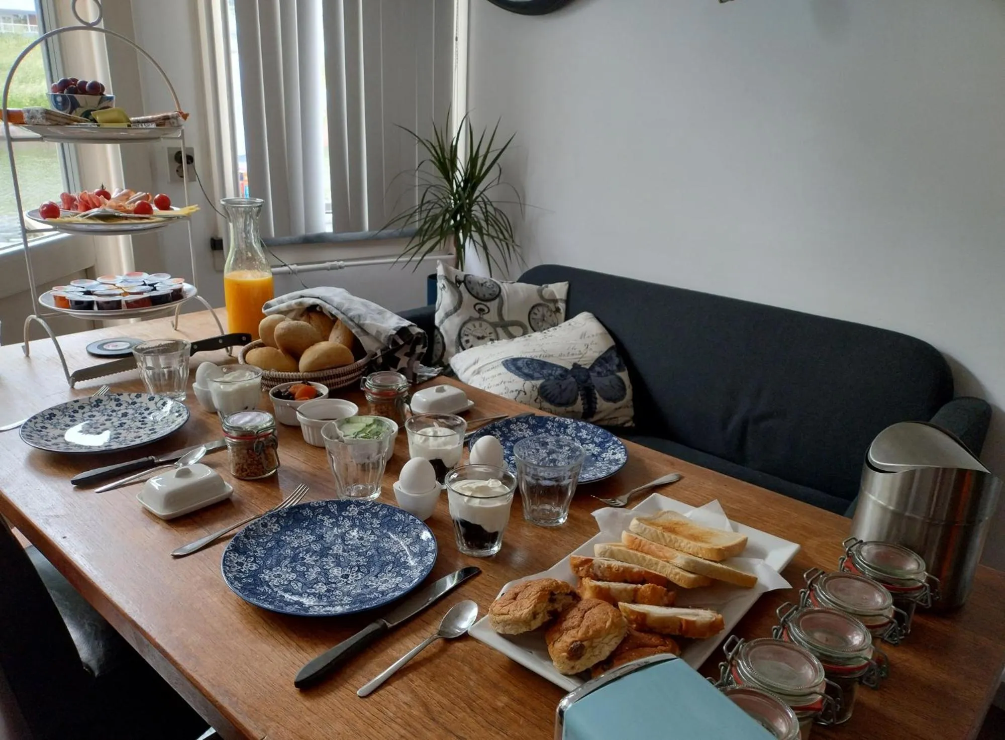 Dining area in Bed and Breakfast Amsterdam West