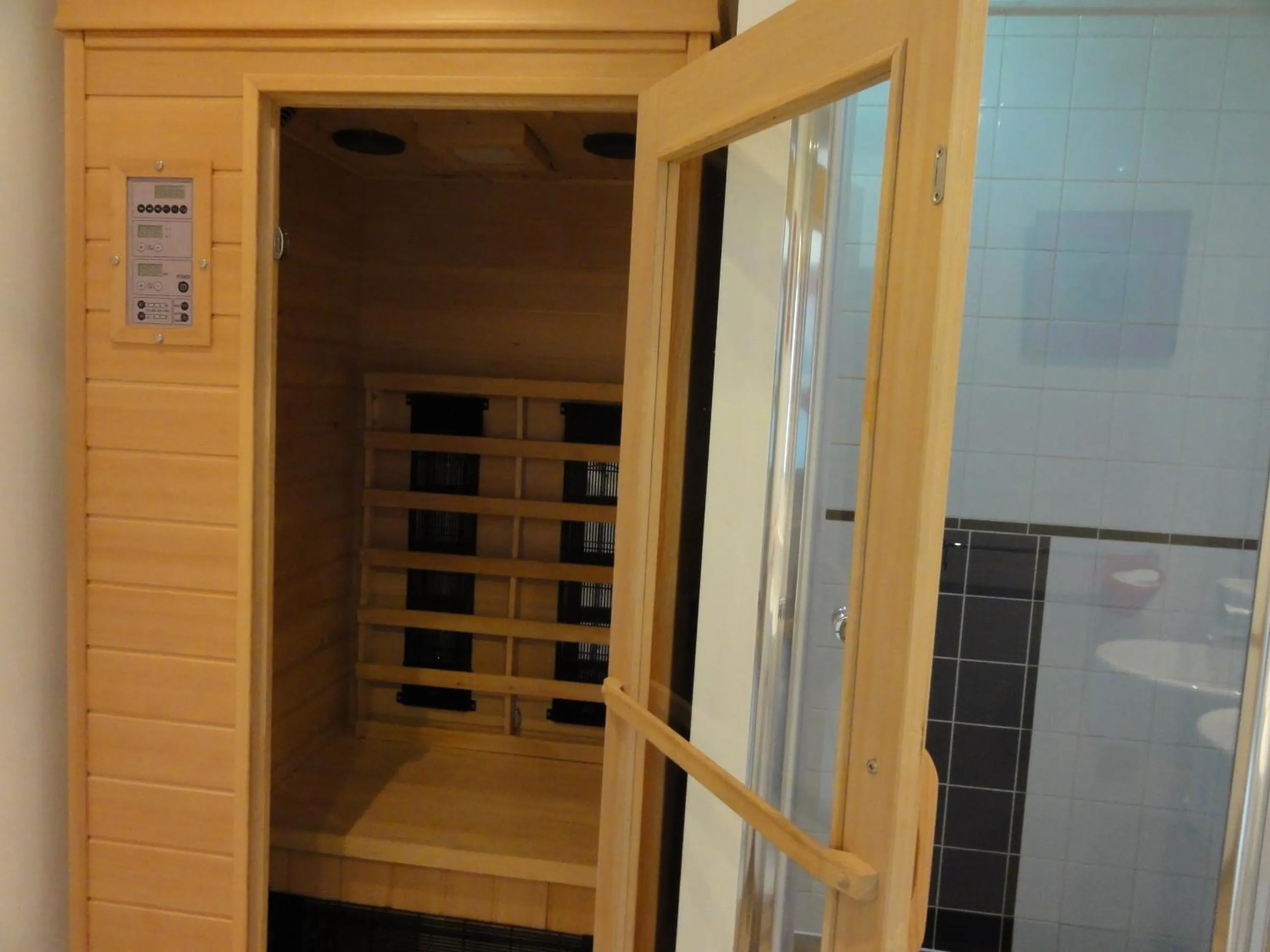 Bathroom in Bed and Breakfast Amsterdam West