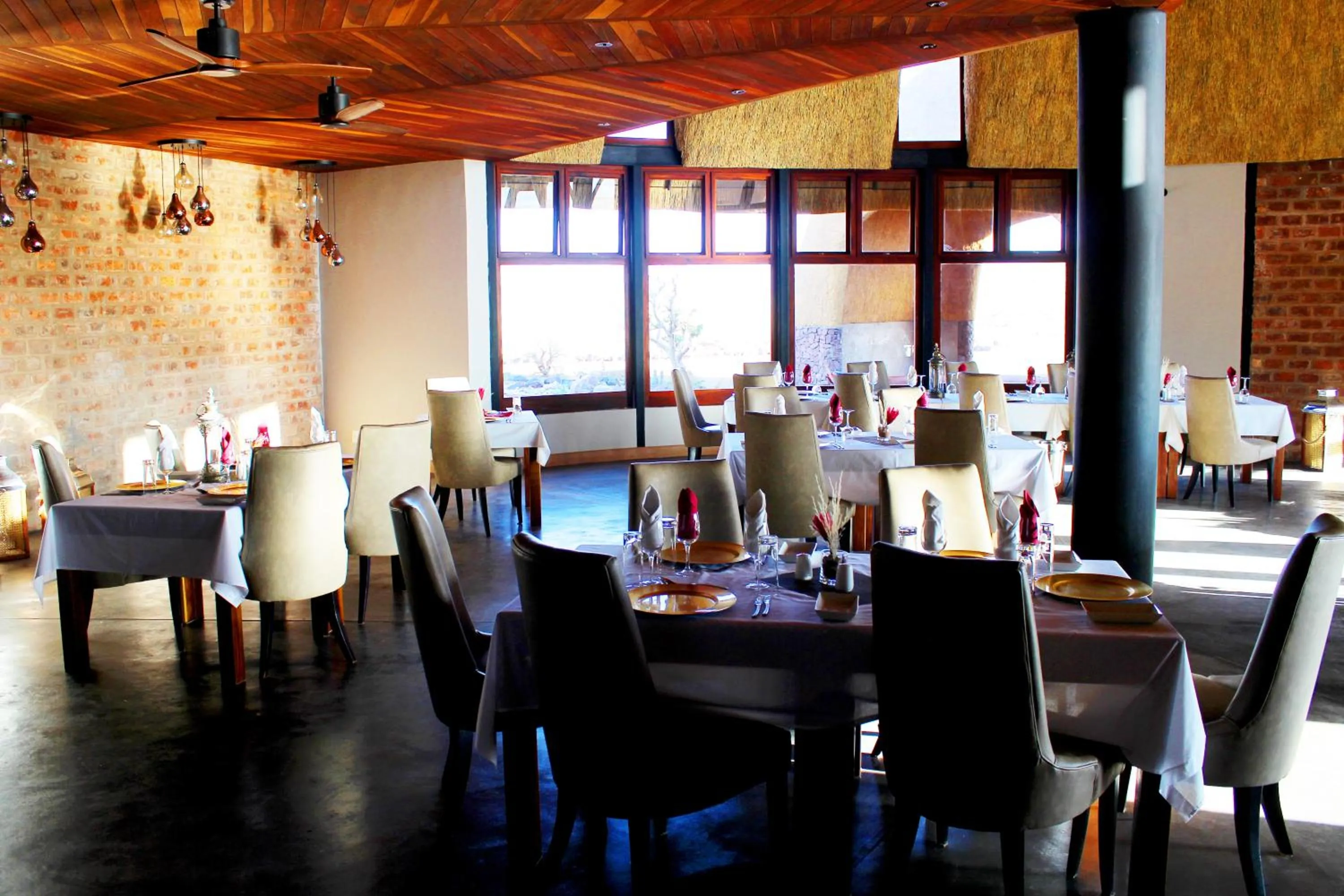 Restaurant/places to eat in Desert Hills Lodge