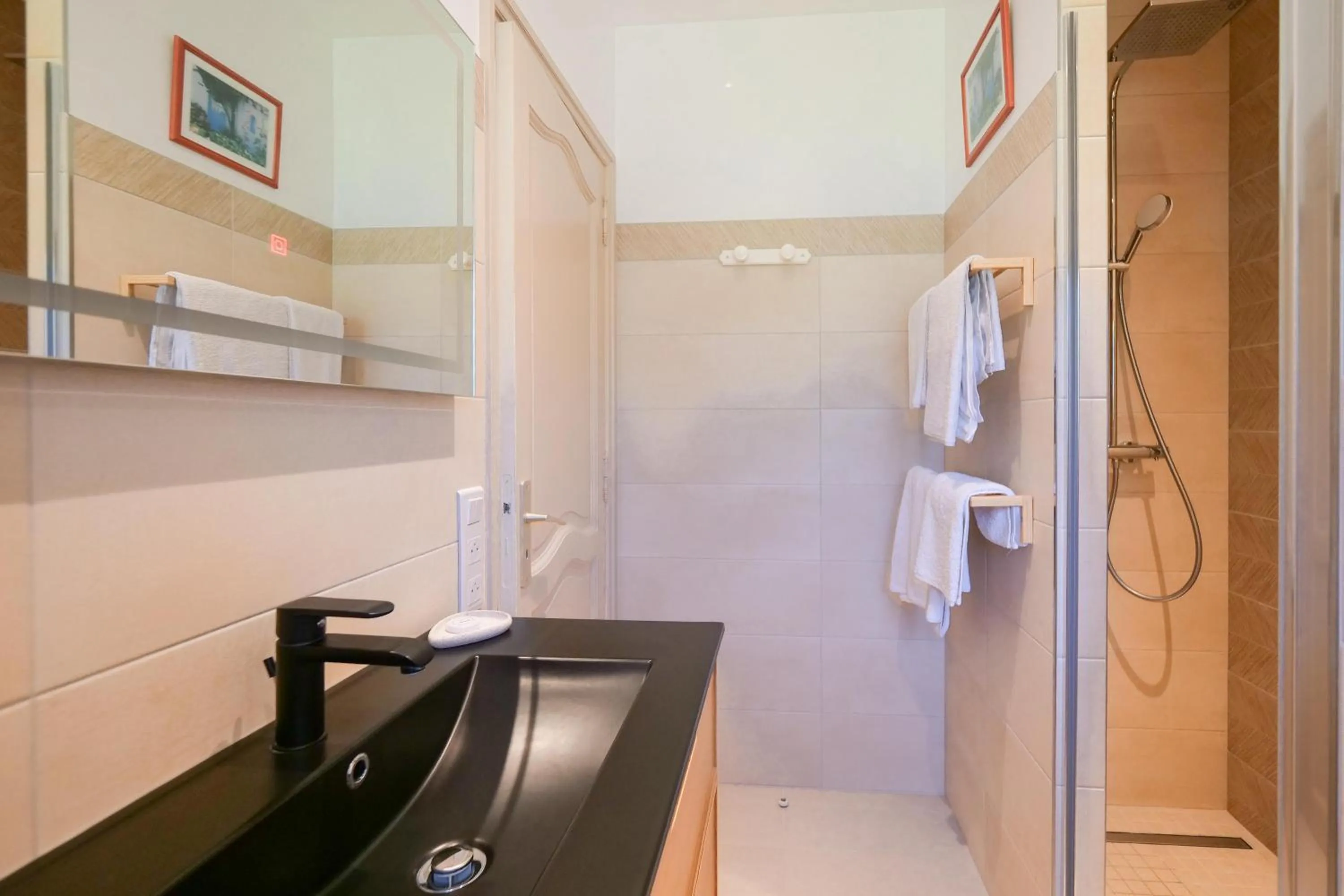 Bathroom in Villa Alizée B&B