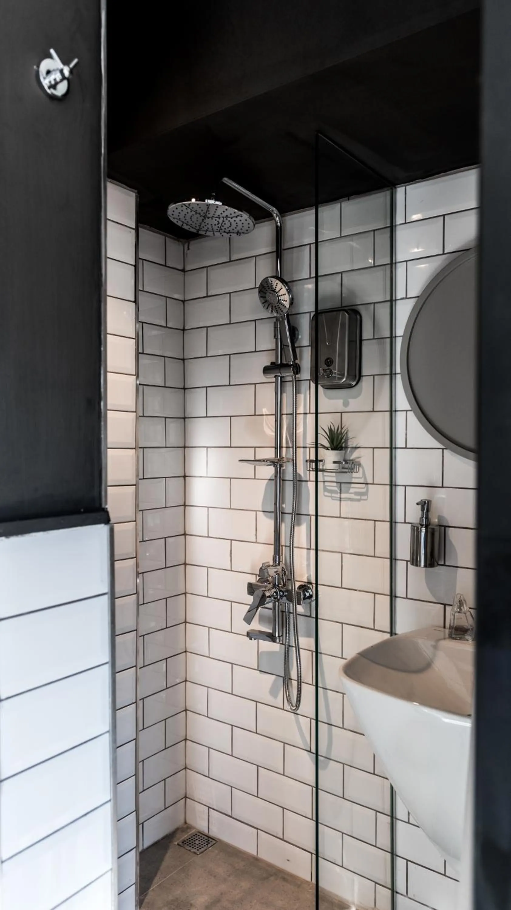 Shower in HAUS Galata