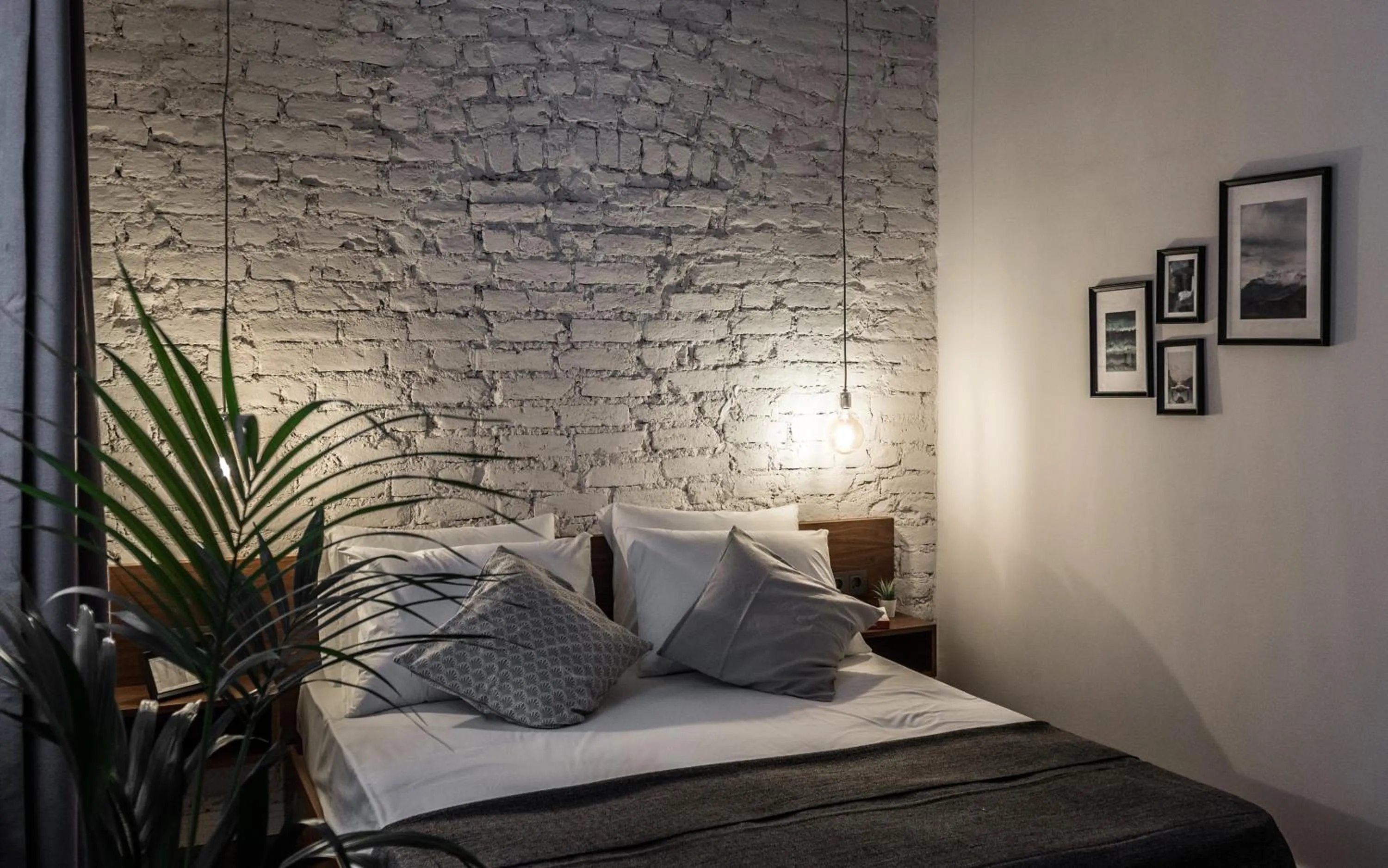 Night, Bed in HAUS Galata