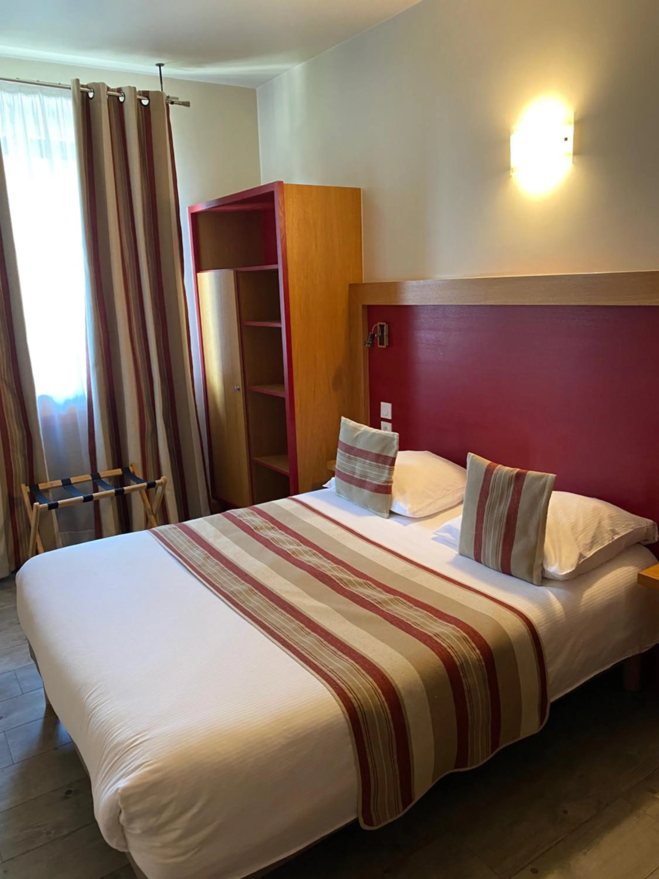 Bed in Auberge des Moulins