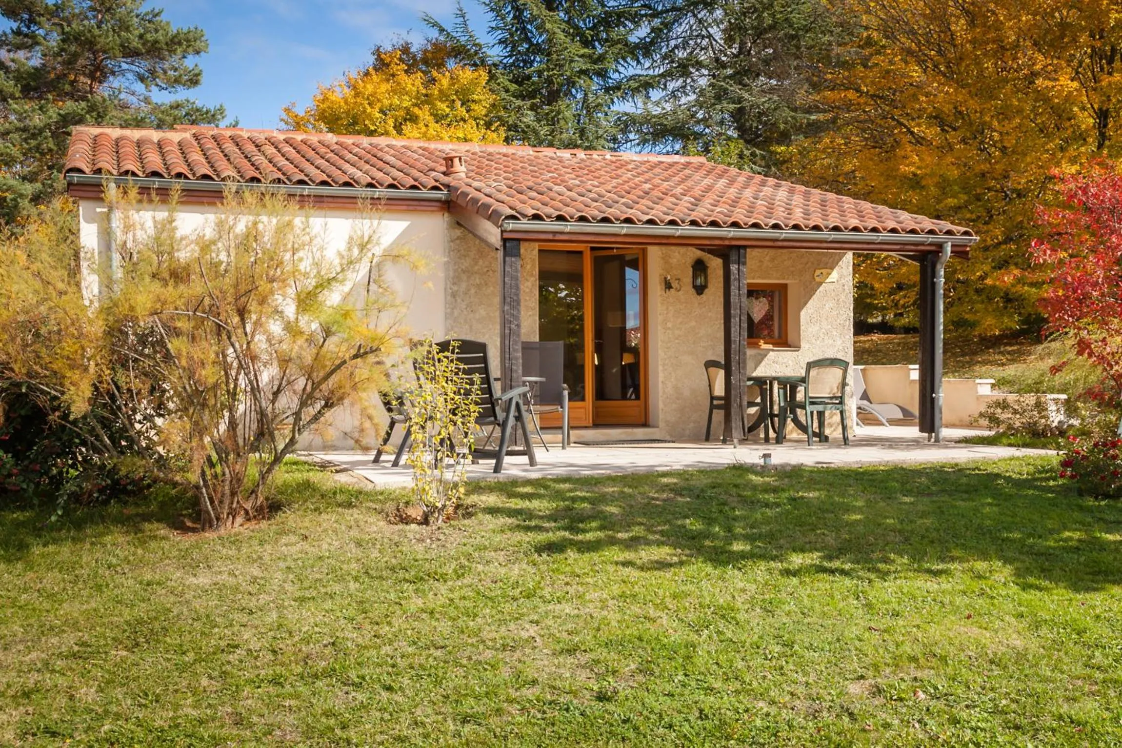 Property building in Village de Montmarsis