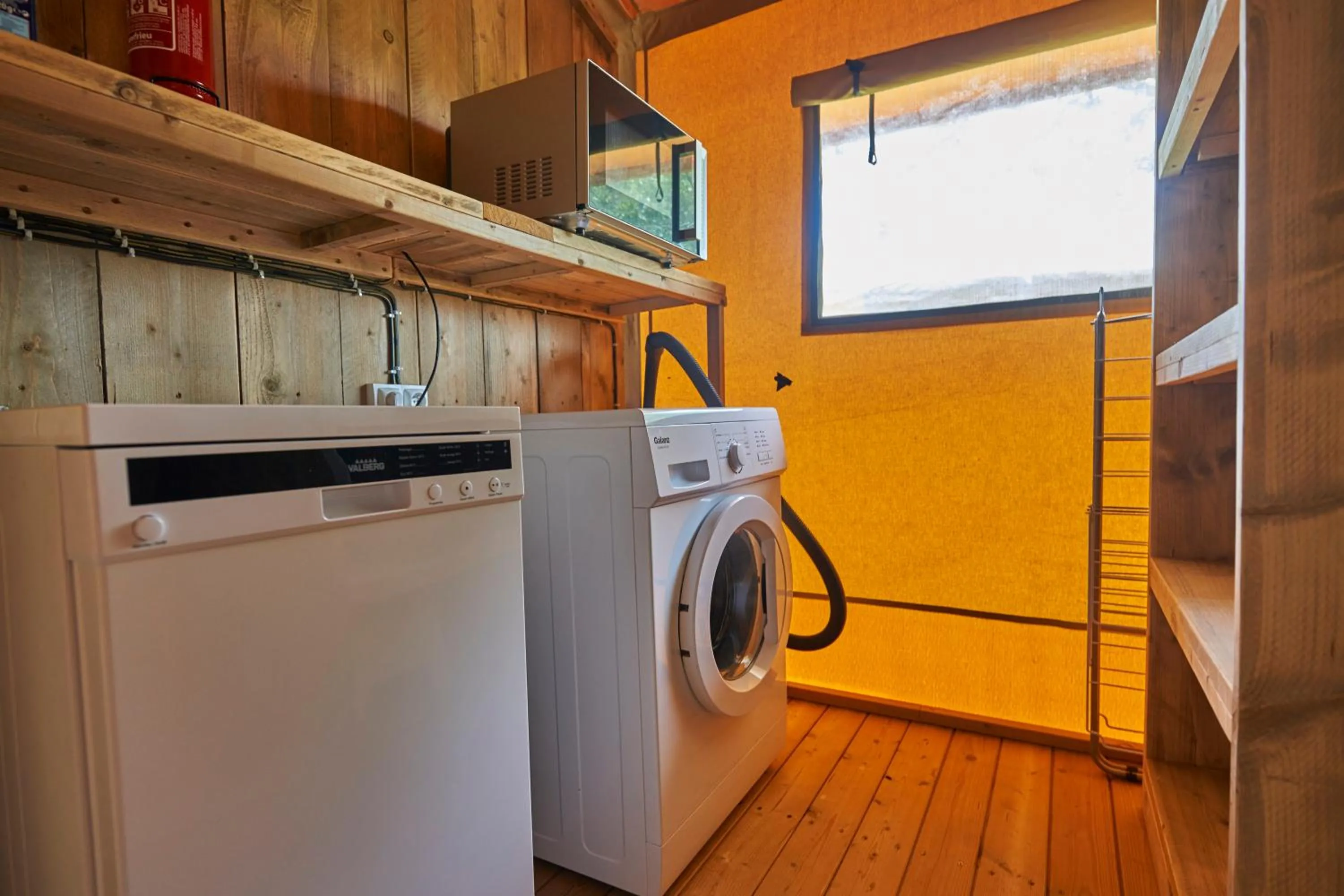 Kitchen or kitchenette in Village de Montmarsis