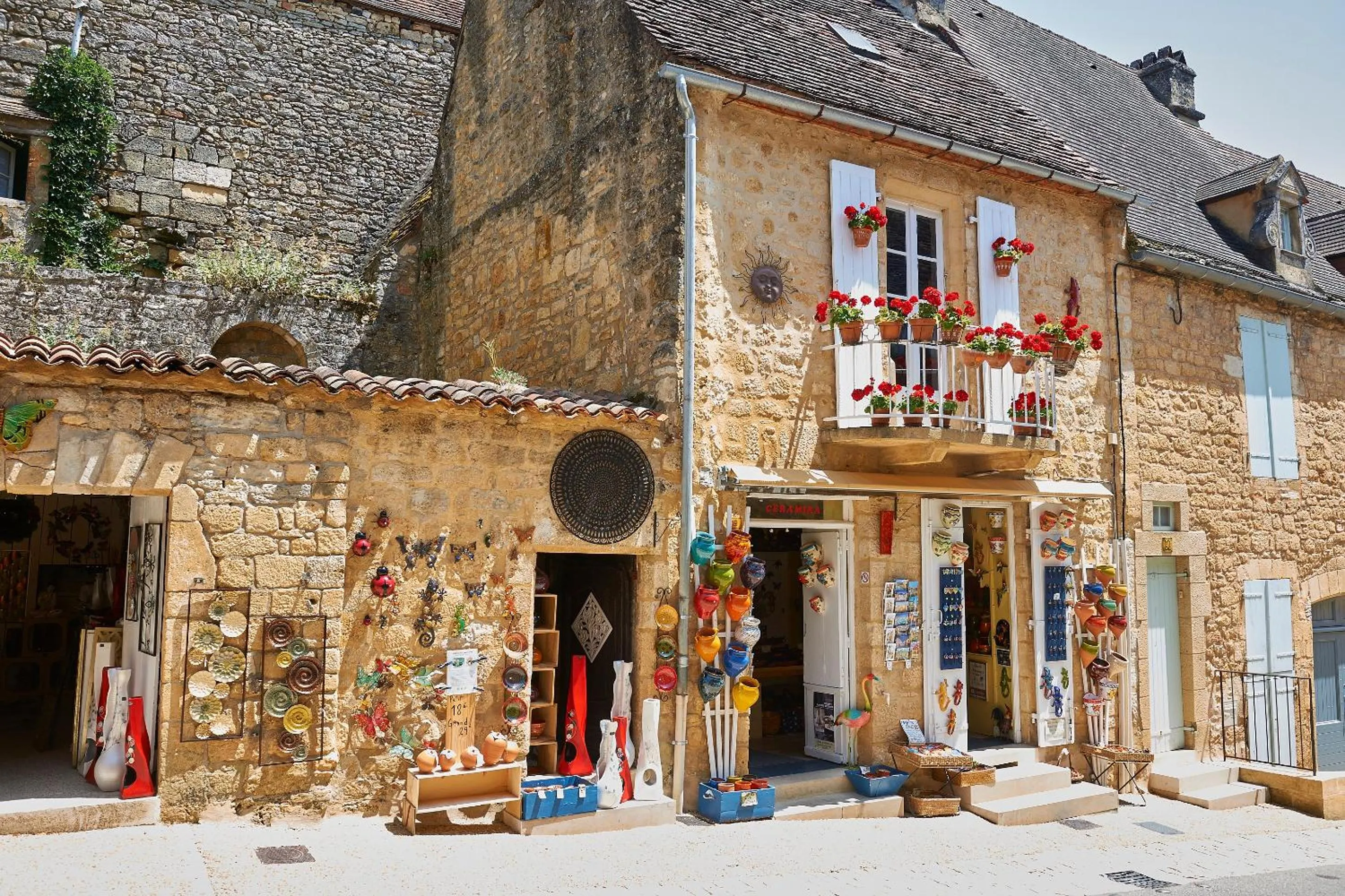 Nearby landmark in Village de Montmarsis