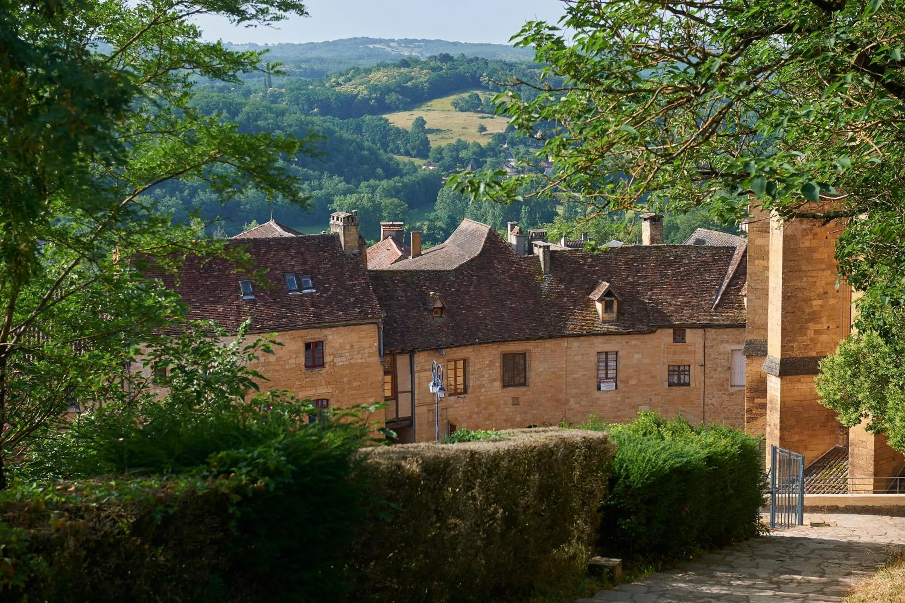Nearby landmark in Village de Montmarsis