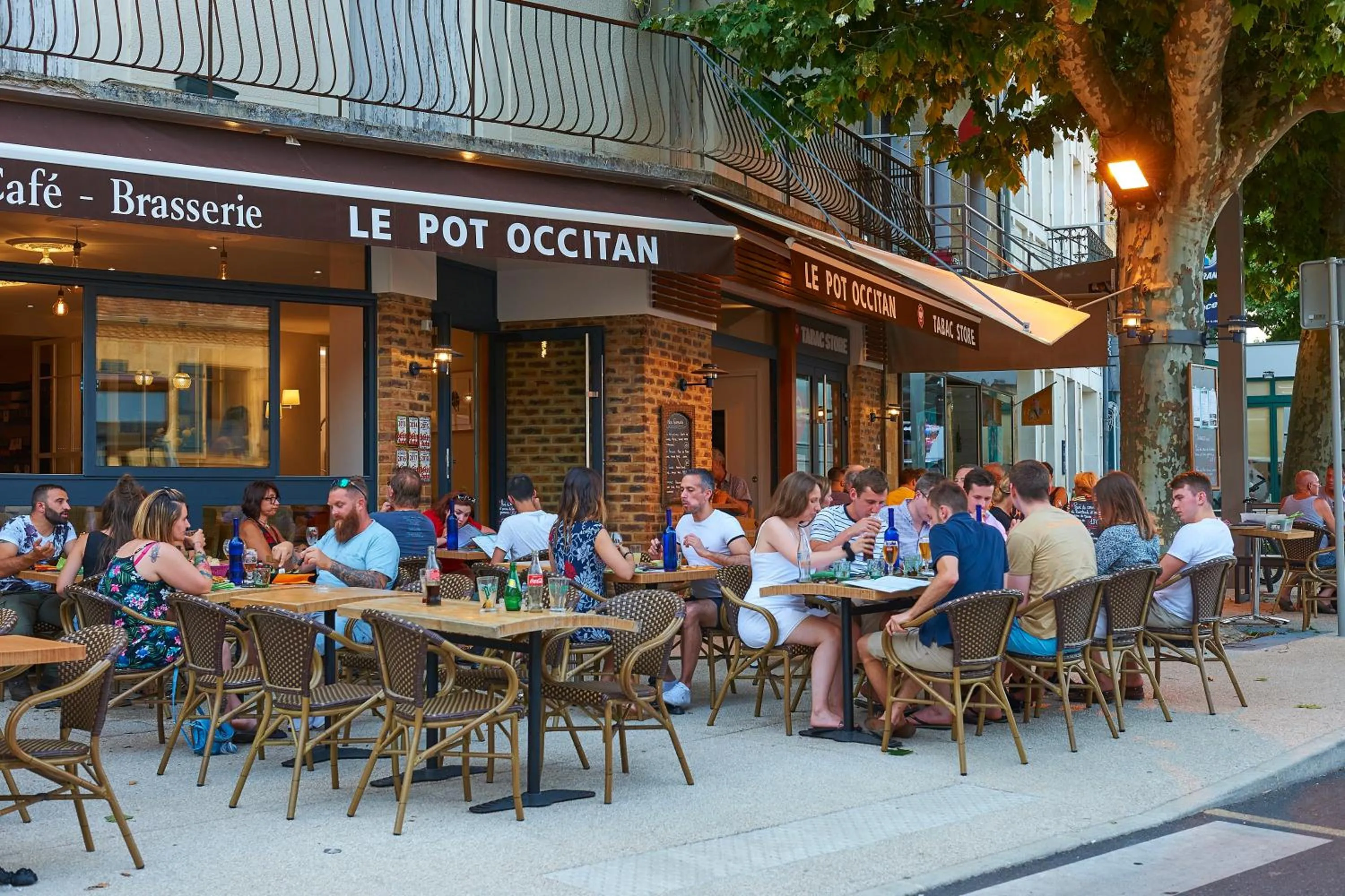 Restaurant/places to eat in Village de Montmarsis