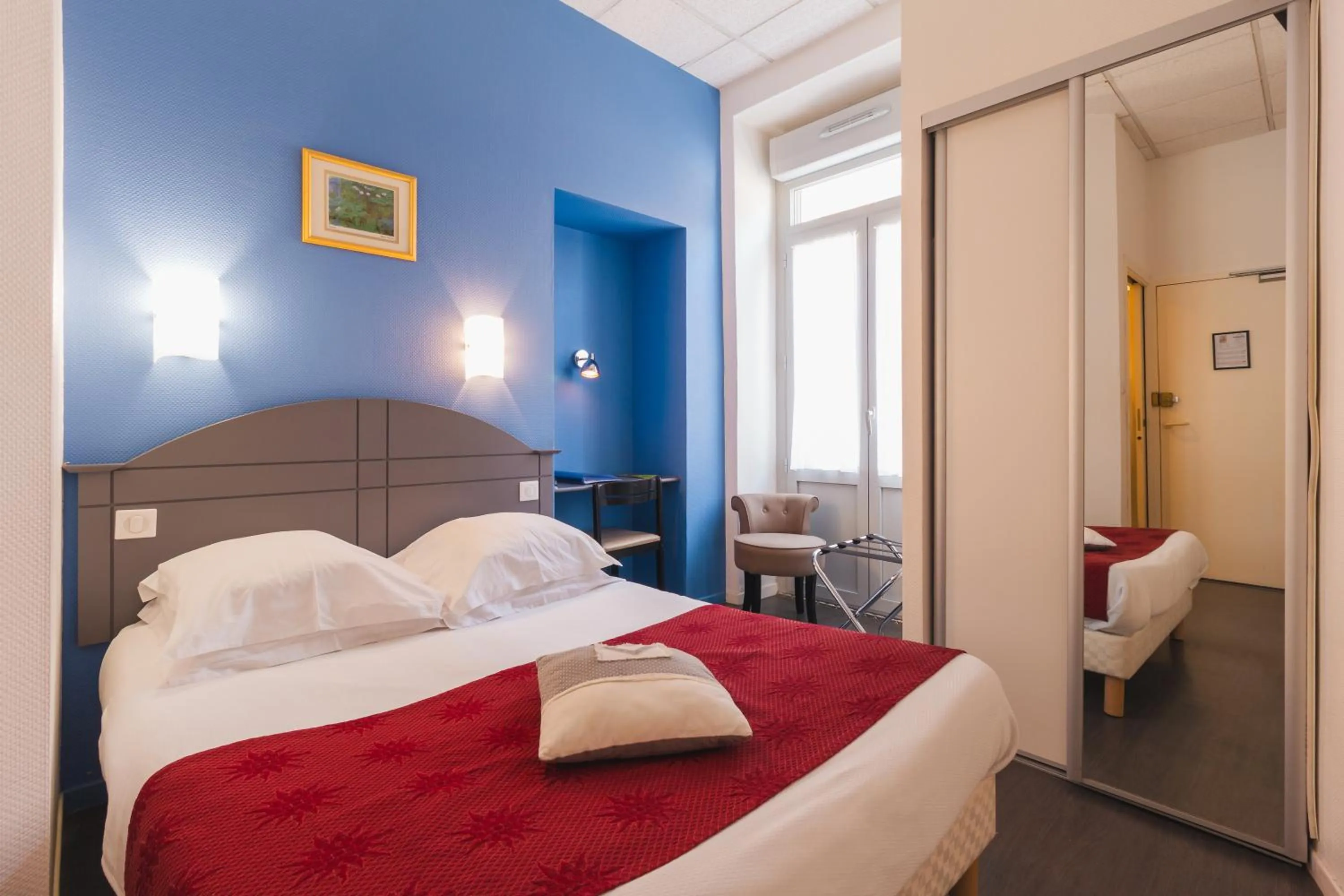 Bed in Hotel Christian