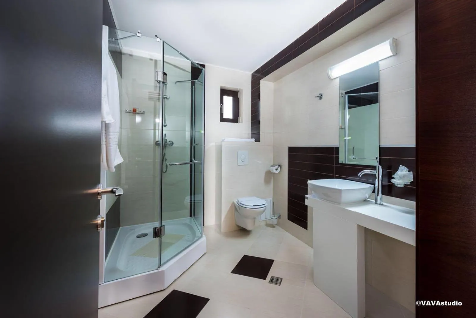 Shower in Vila Hera Luxury