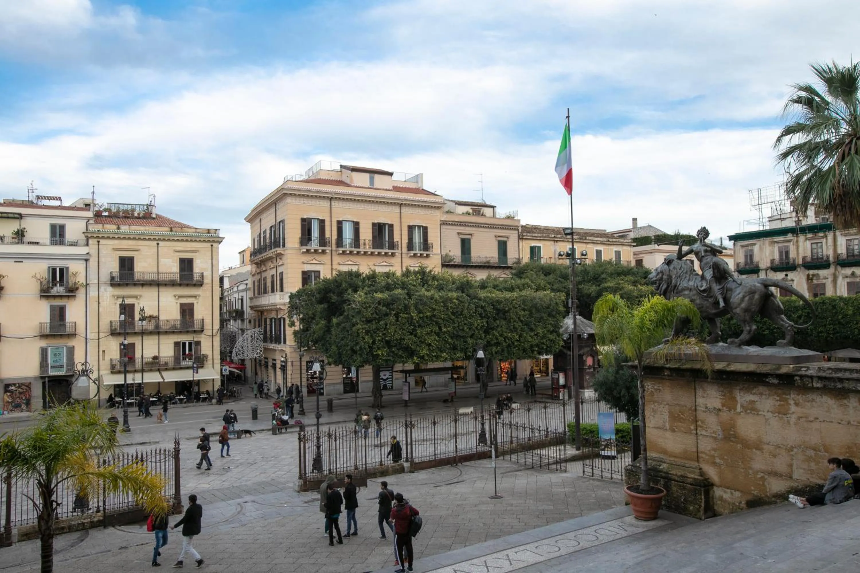 Property building in Palazzo Sovrana Serviced Luxury Apartments