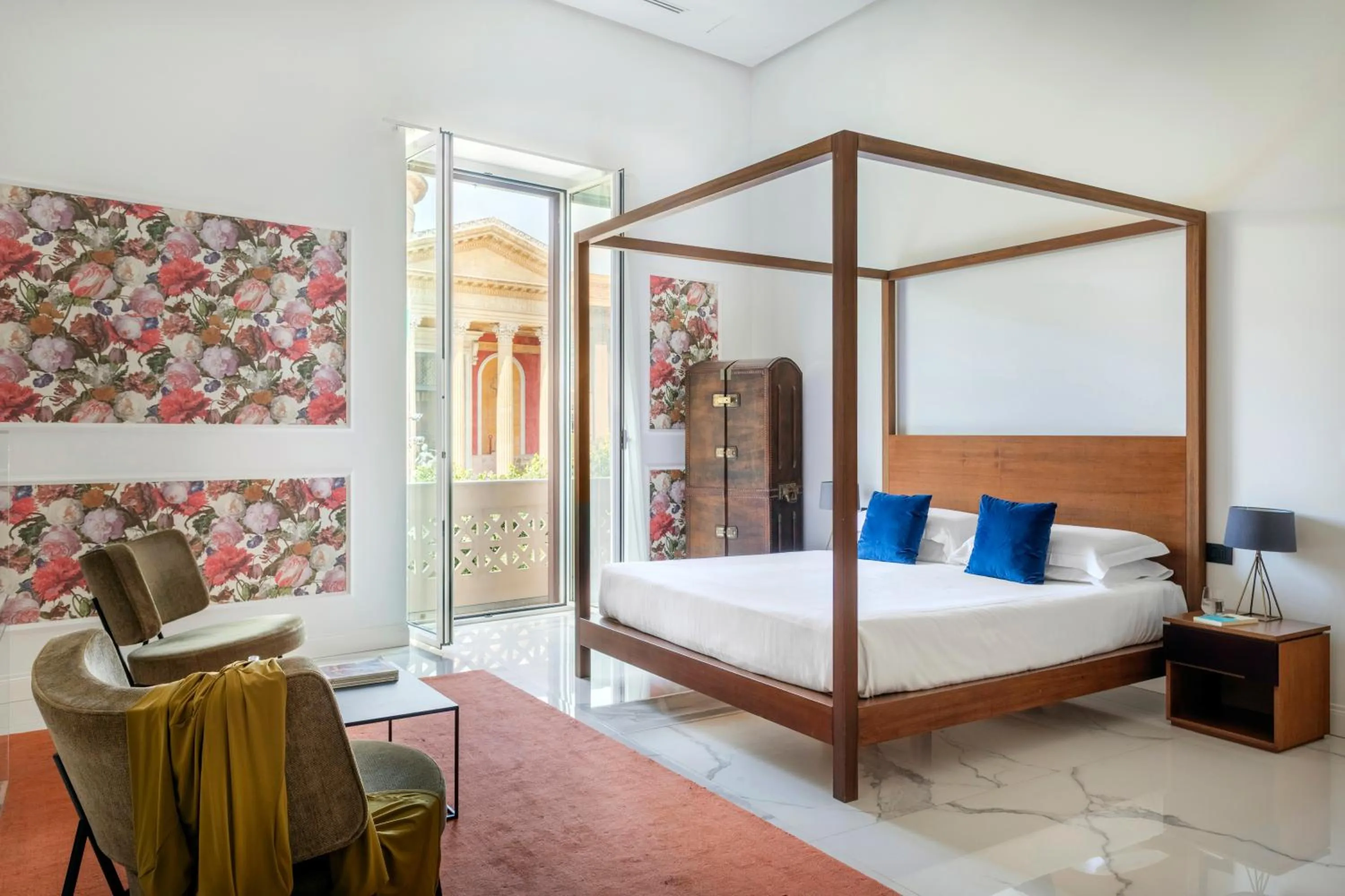 Bed in Palazzo Sovrana Serviced Luxury Apartments