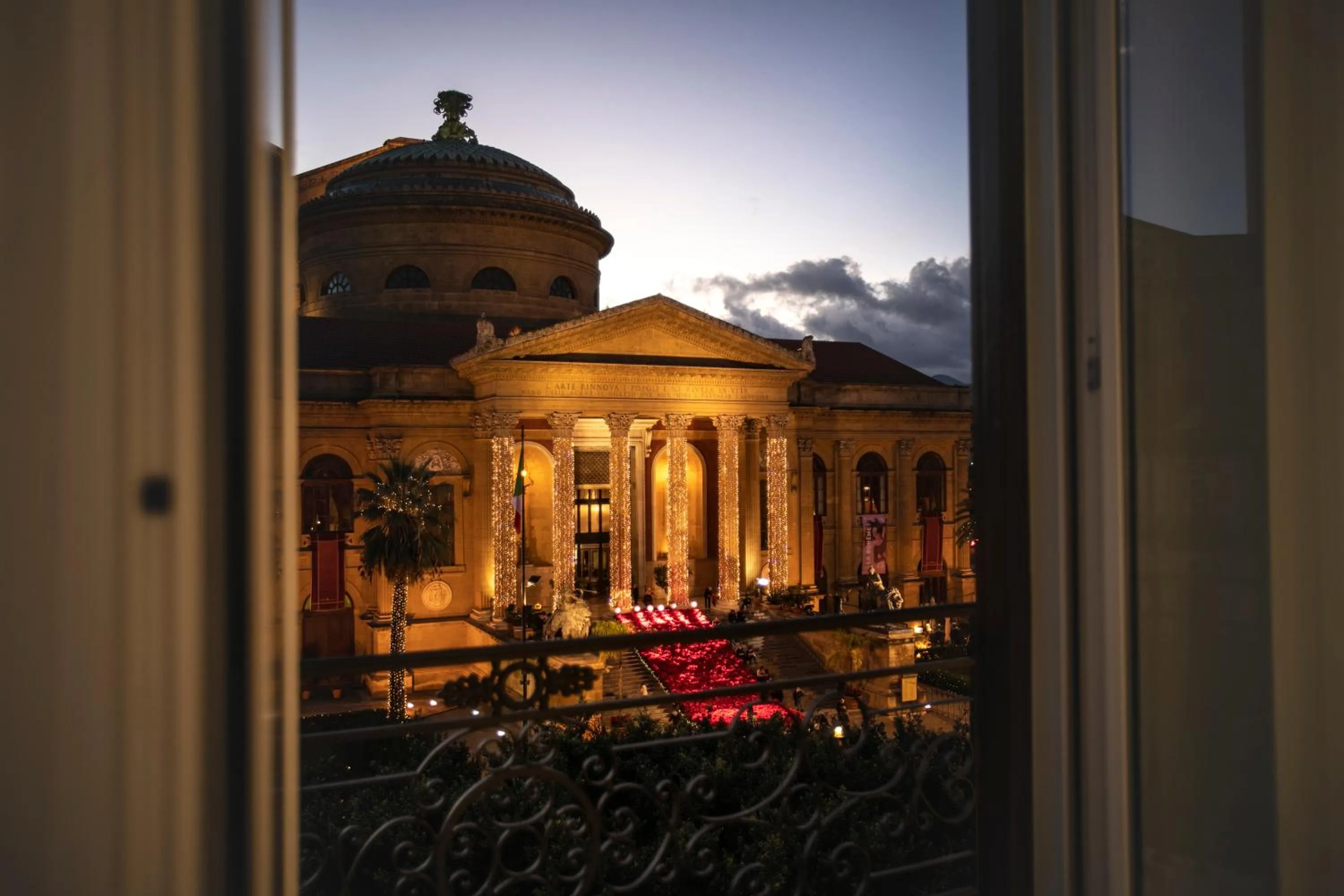 Landmark view in Palazzo Sovrana Serviced Luxury Apartments