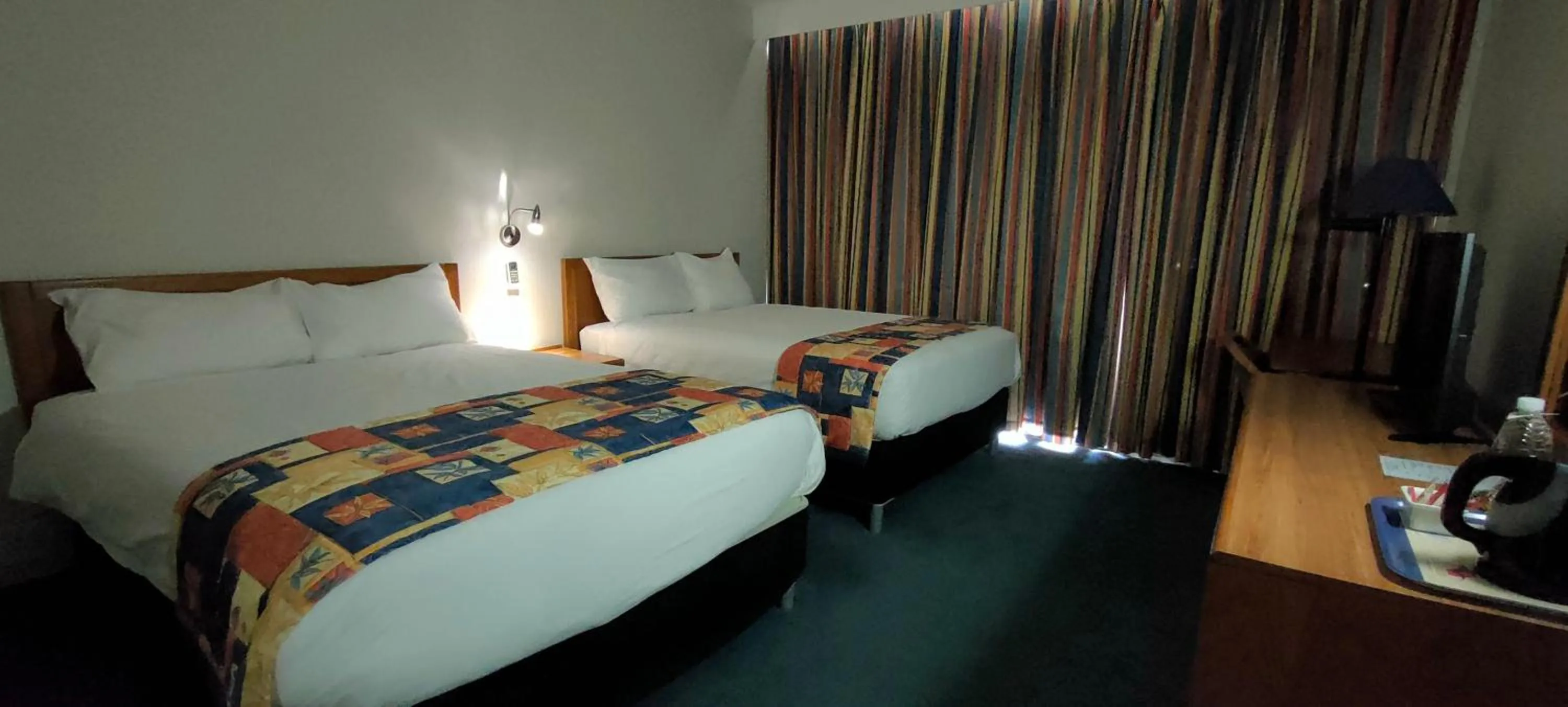 Bed in African Sky Newcastle Inn