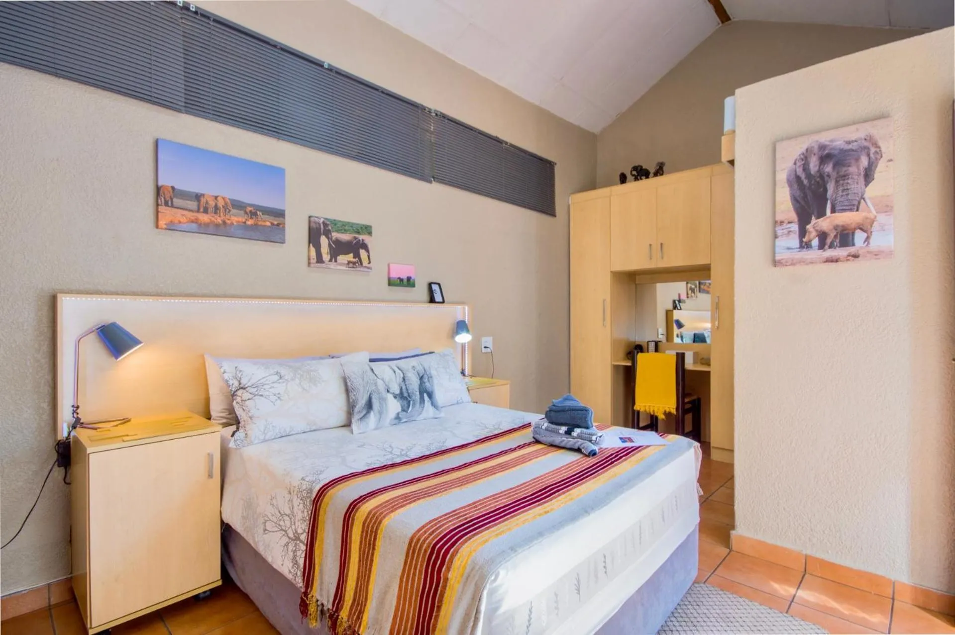 Family Room with Bathroom in Marle' Lodge