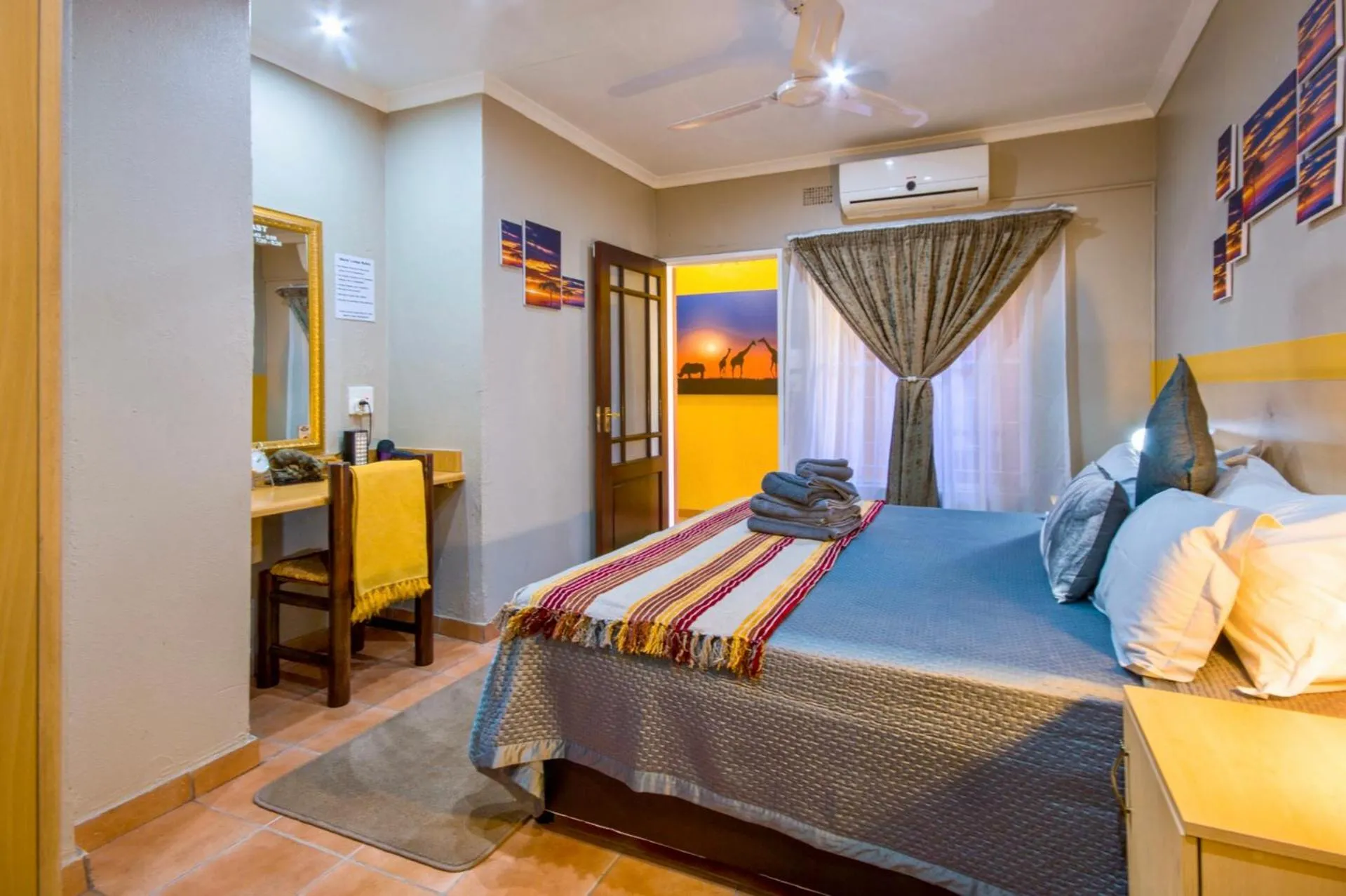 Double or Twin Room with Private Bathroom in Marle' Lodge