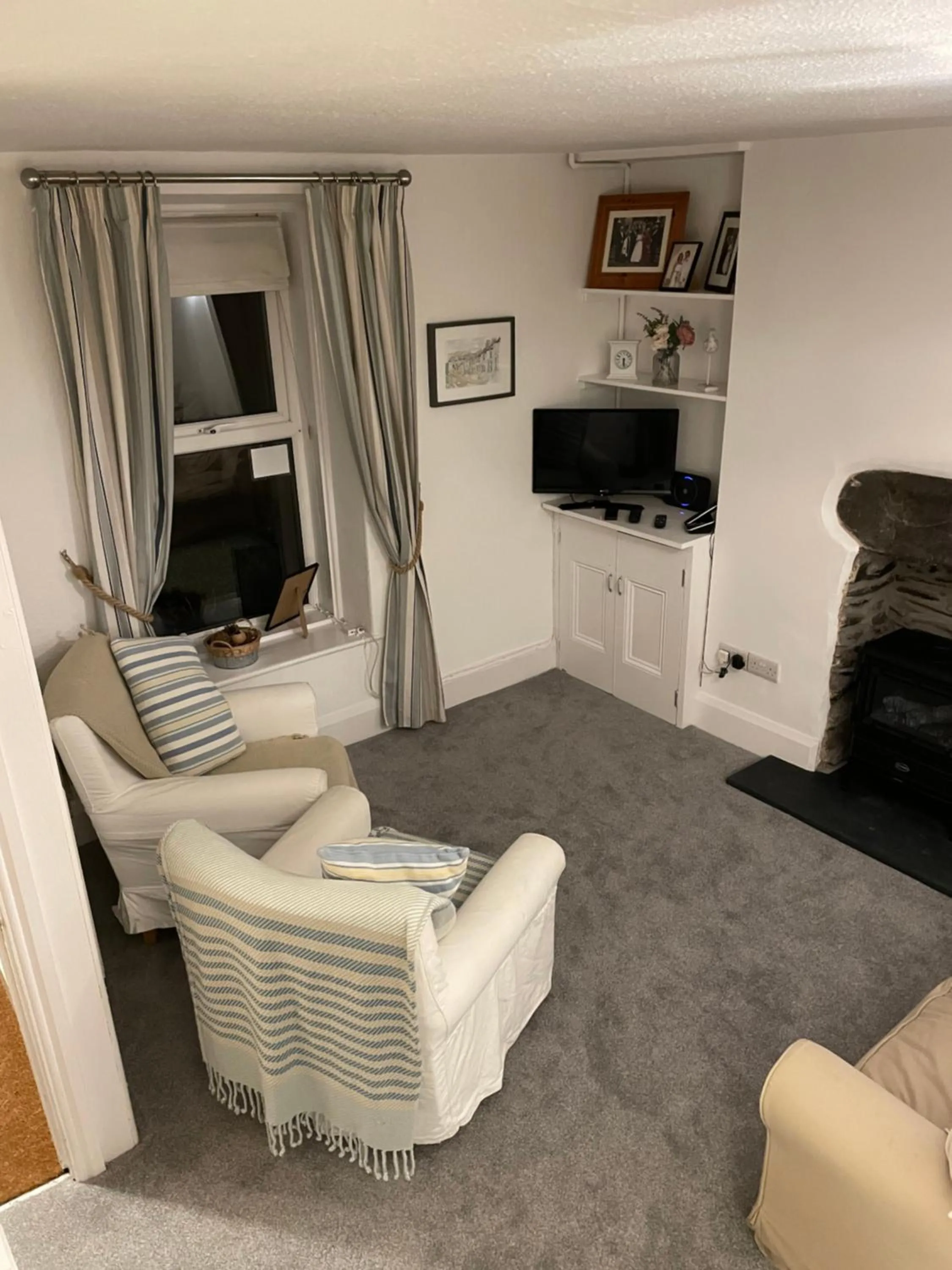 7 Mersey Street, Borth-y-Gest