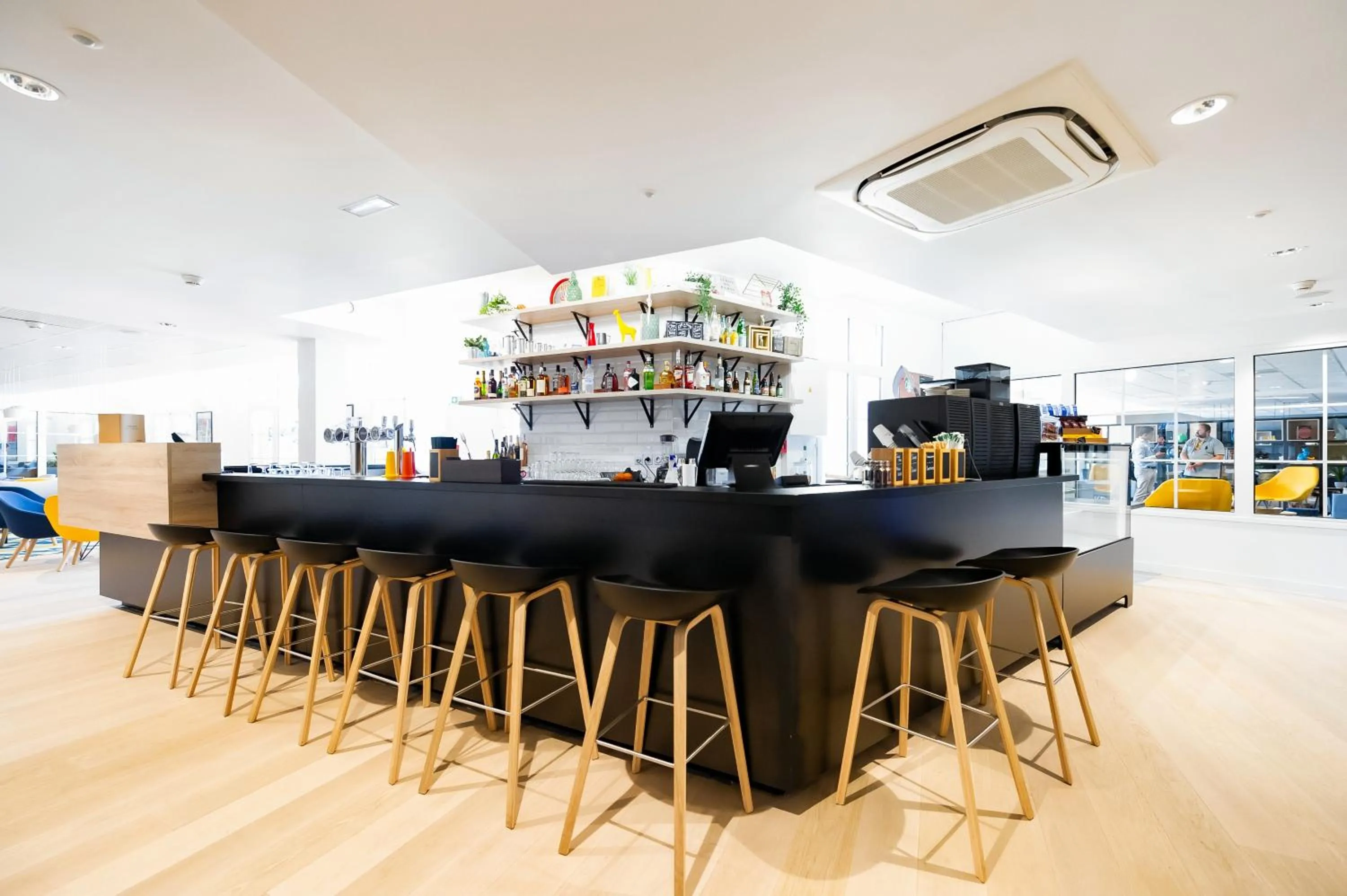 Lounge or bar in Staycity Aparthotels near Disneyland Paris