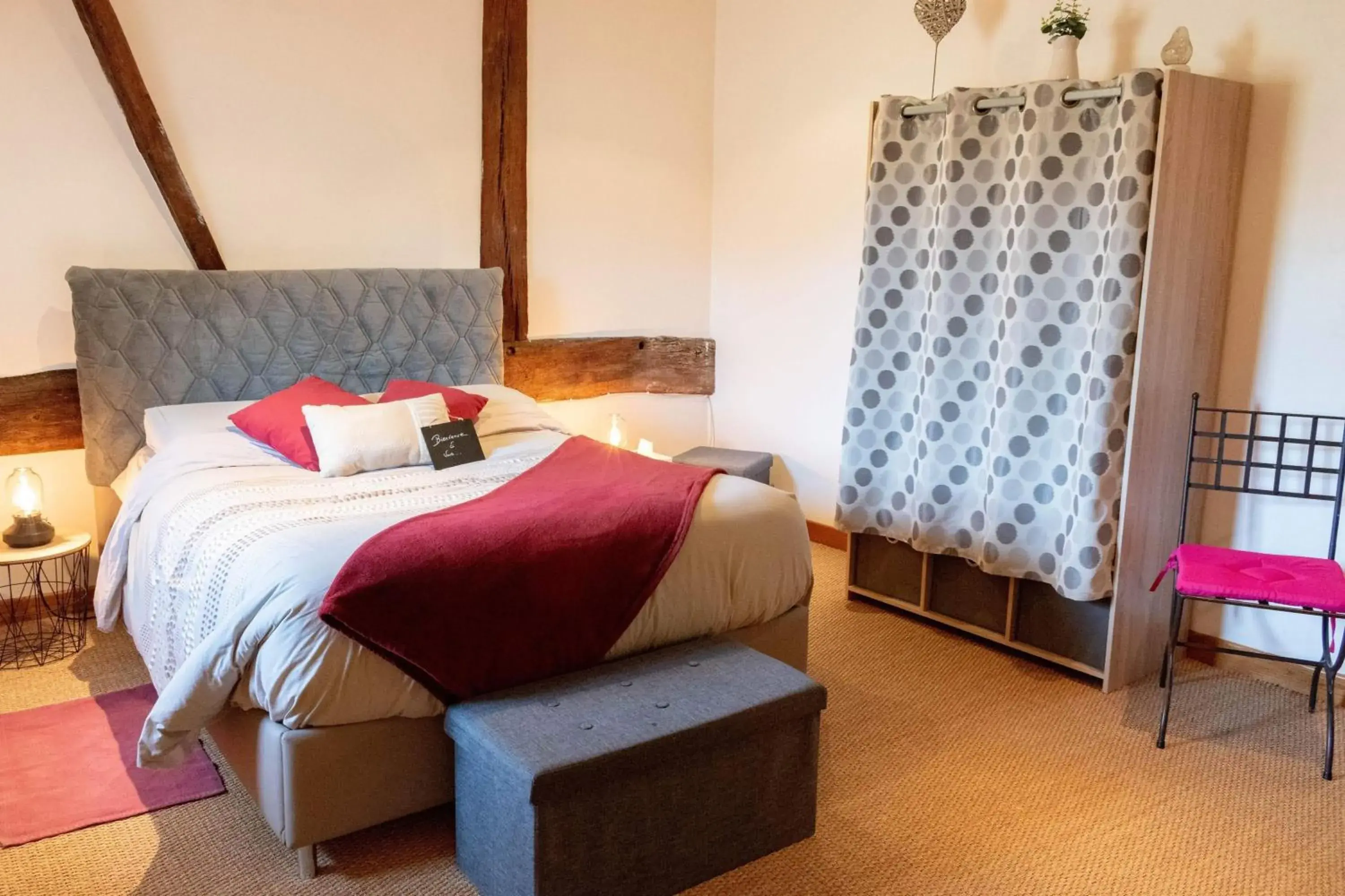 Double Room - single occupancy in Manoir de la coudre Double Room - single occupancy in Manoir de la coudre