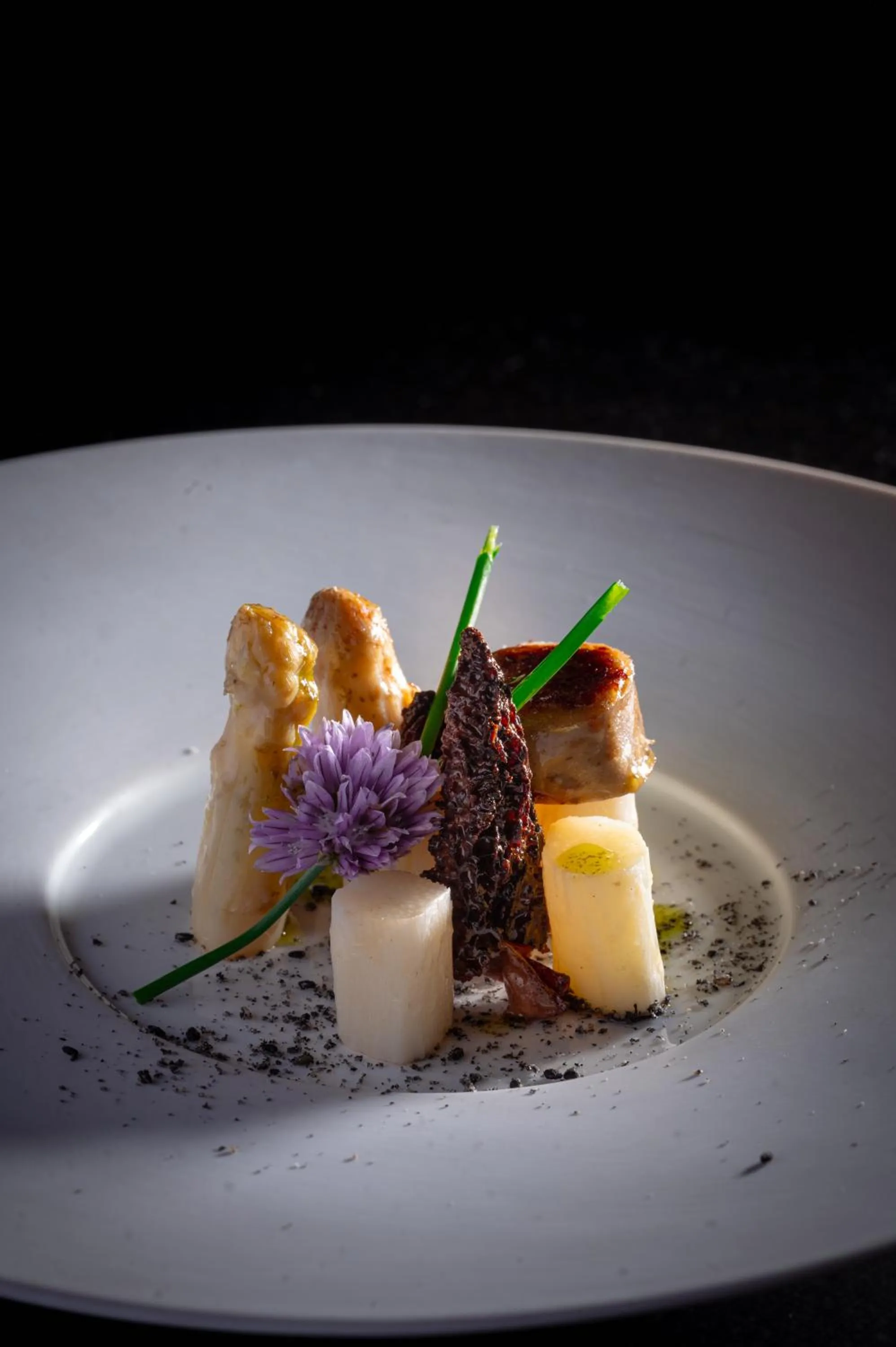 Restaurant/places to eat in Le Monastère de Saint Mont Hôtel & Spa