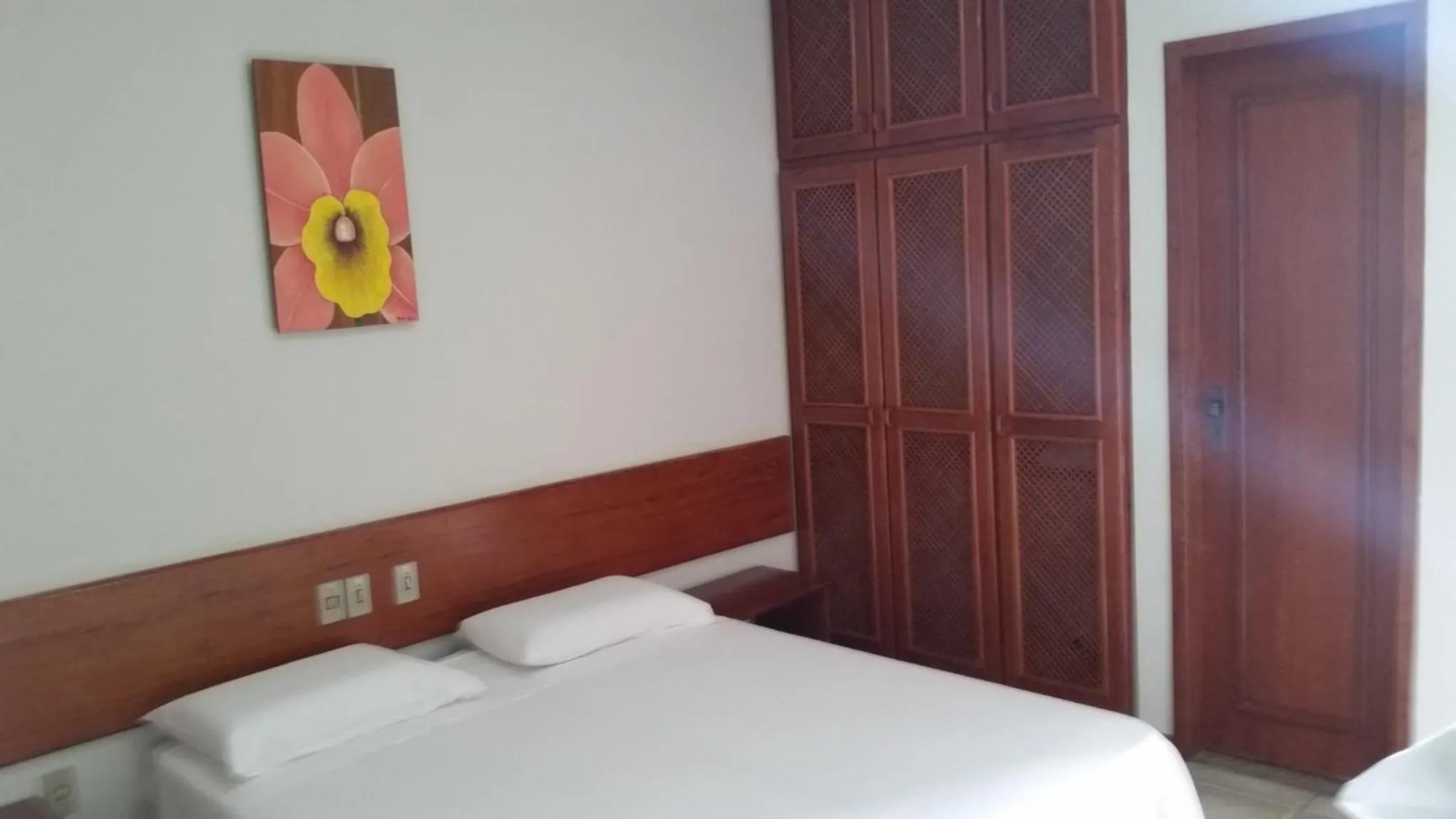 Photo of the whole room, Bed in Quiriri Park Hotel