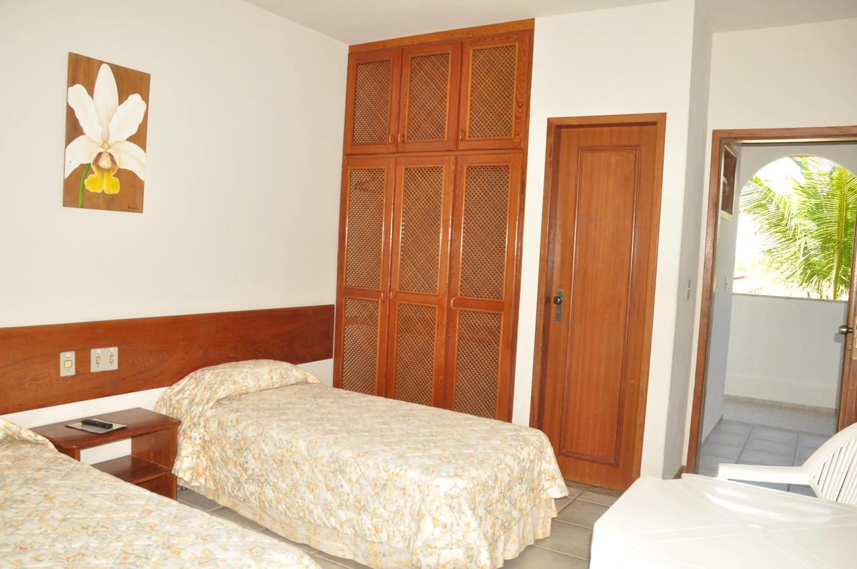 Balcony/Terrace, Bed in Quiriri Park Hotel