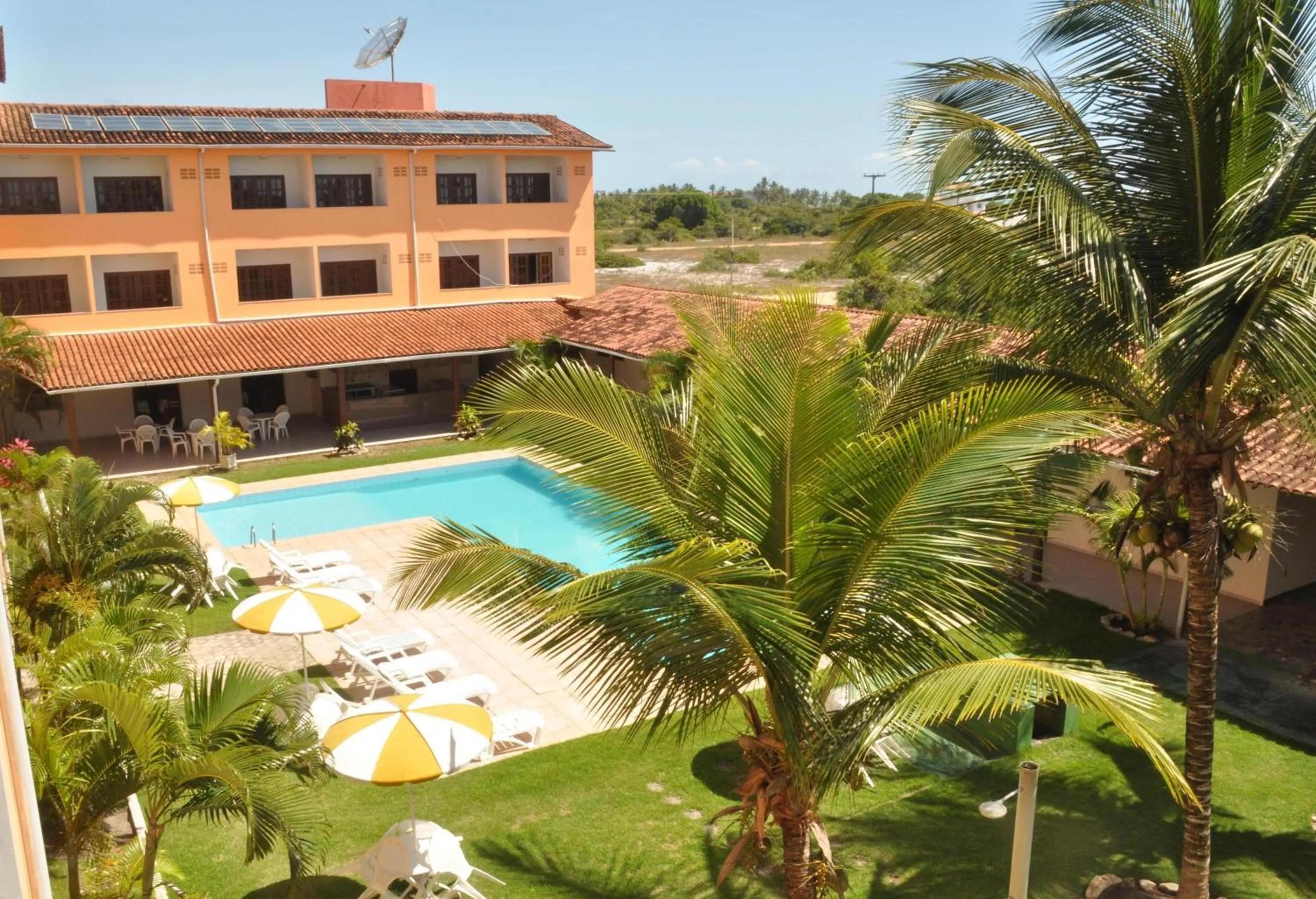 Facade/entrance in Quiriri Park Hotel