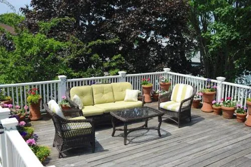 Yankee Peddler Inn