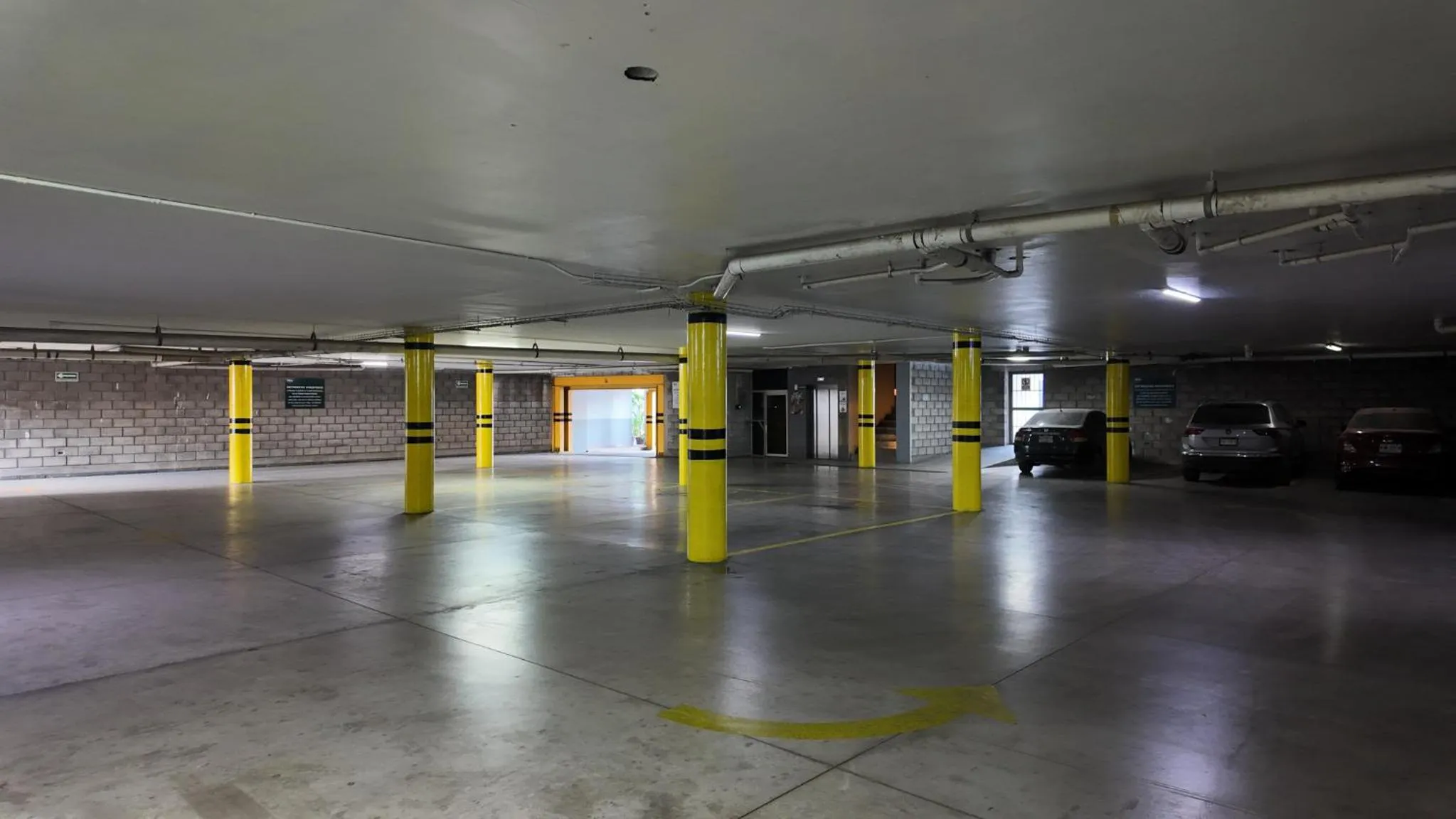 Parking in InHouse Hotel Culiacán