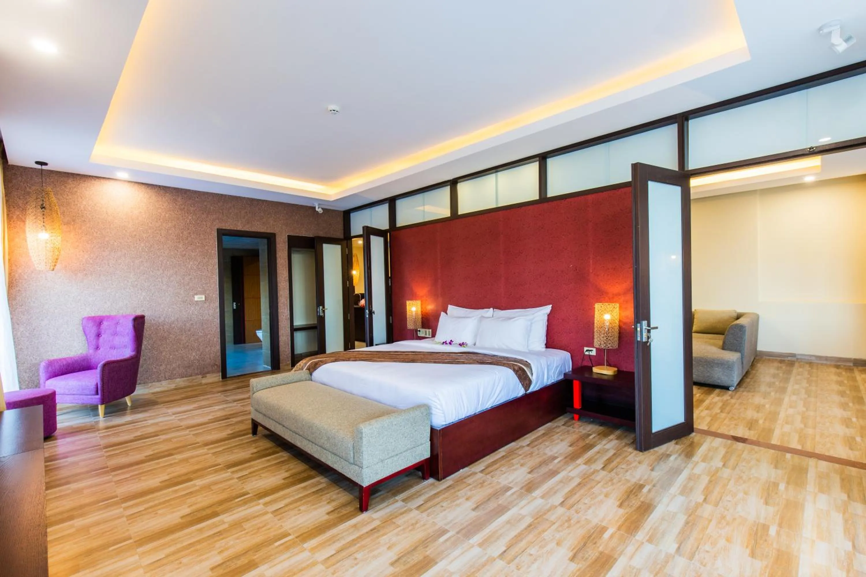 Bed in Hamya Hotsprings and Resort