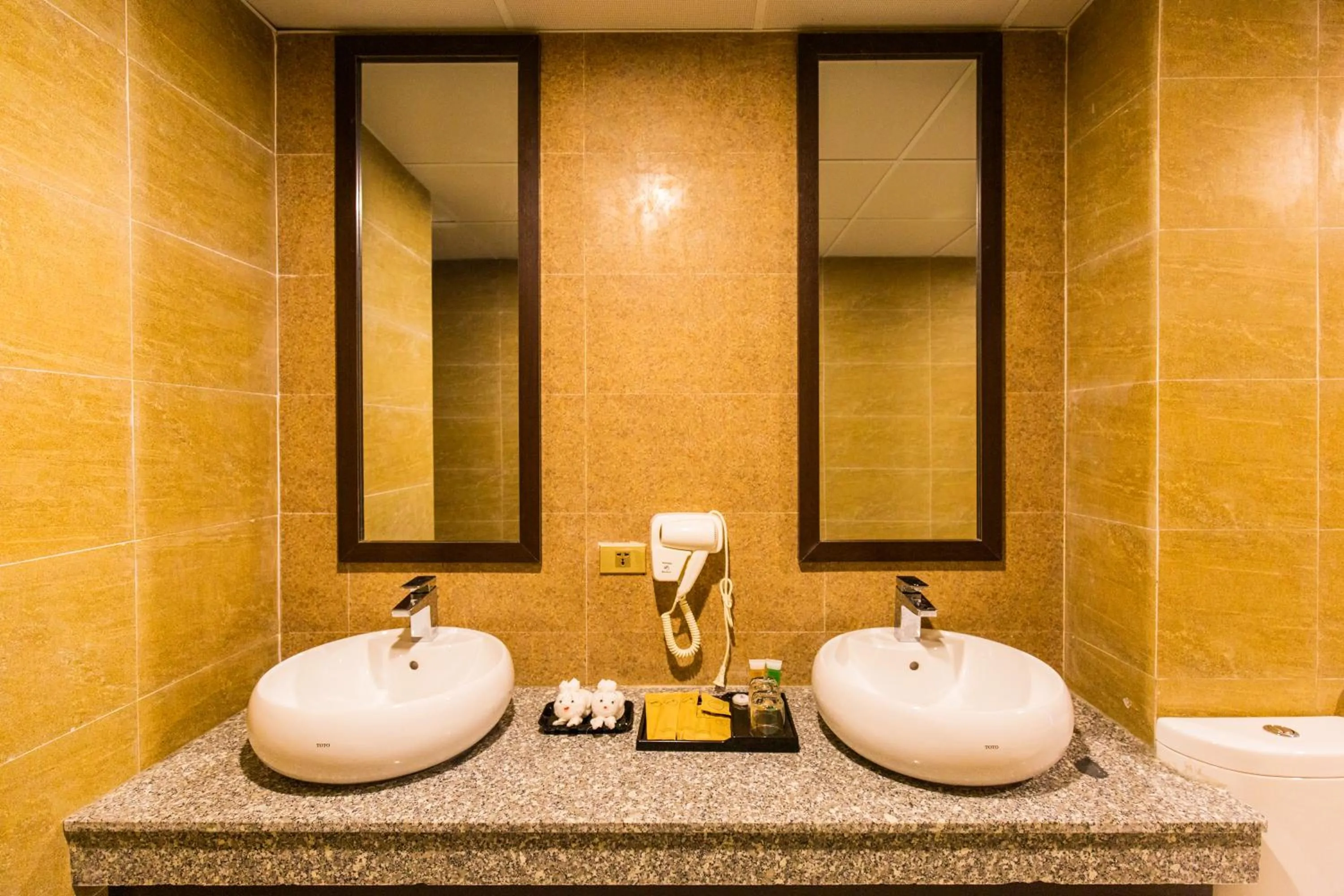 Bathroom in Hamya Hotsprings and Resort