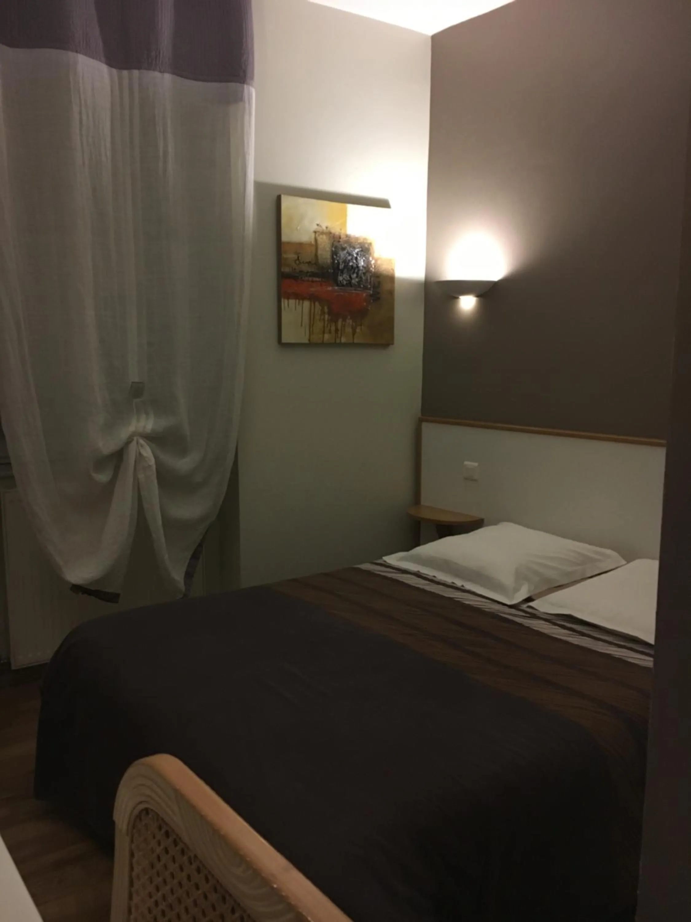 Bed in Hotel du Centre