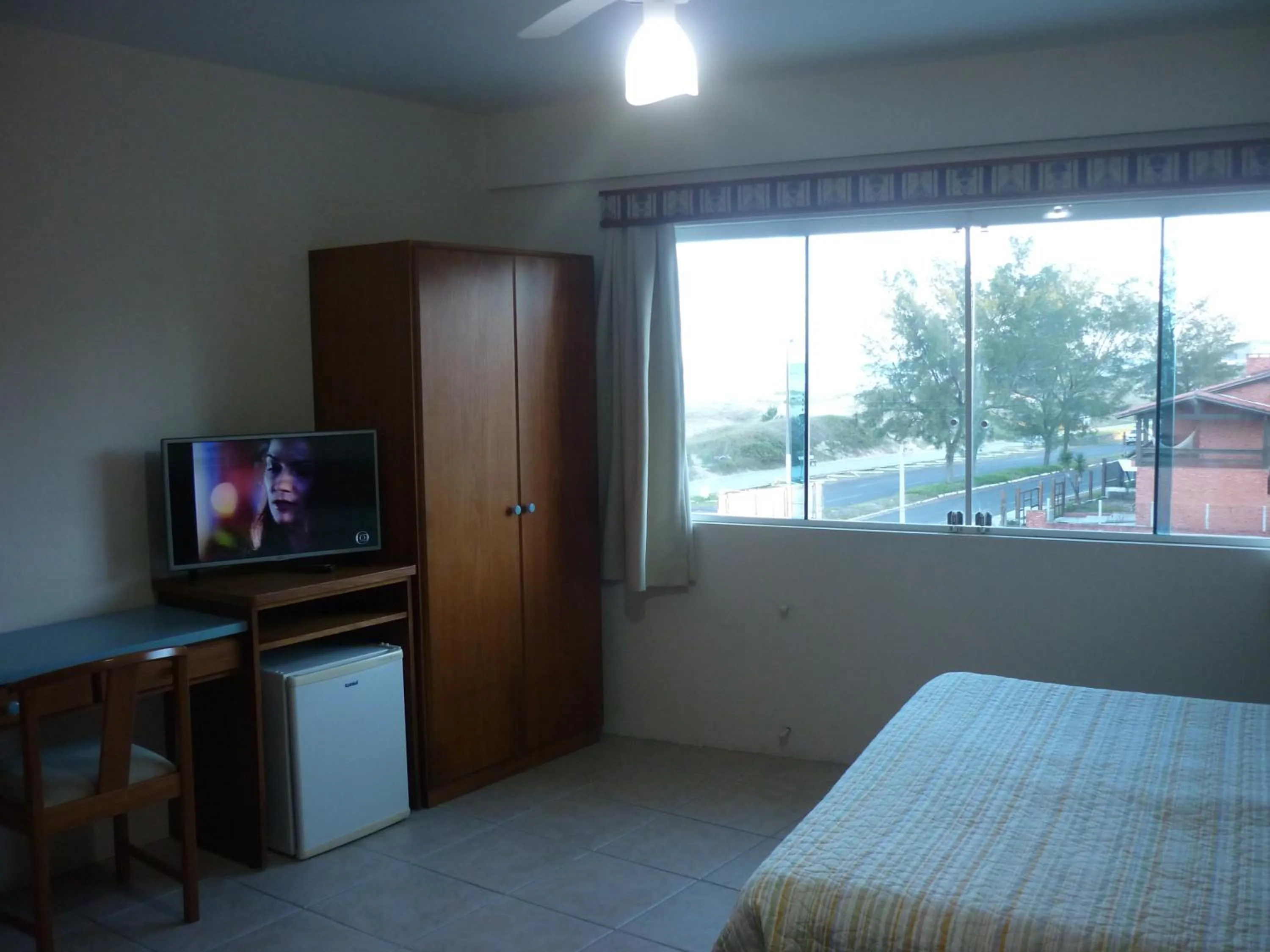 Bed in De Rose Praia Hotel