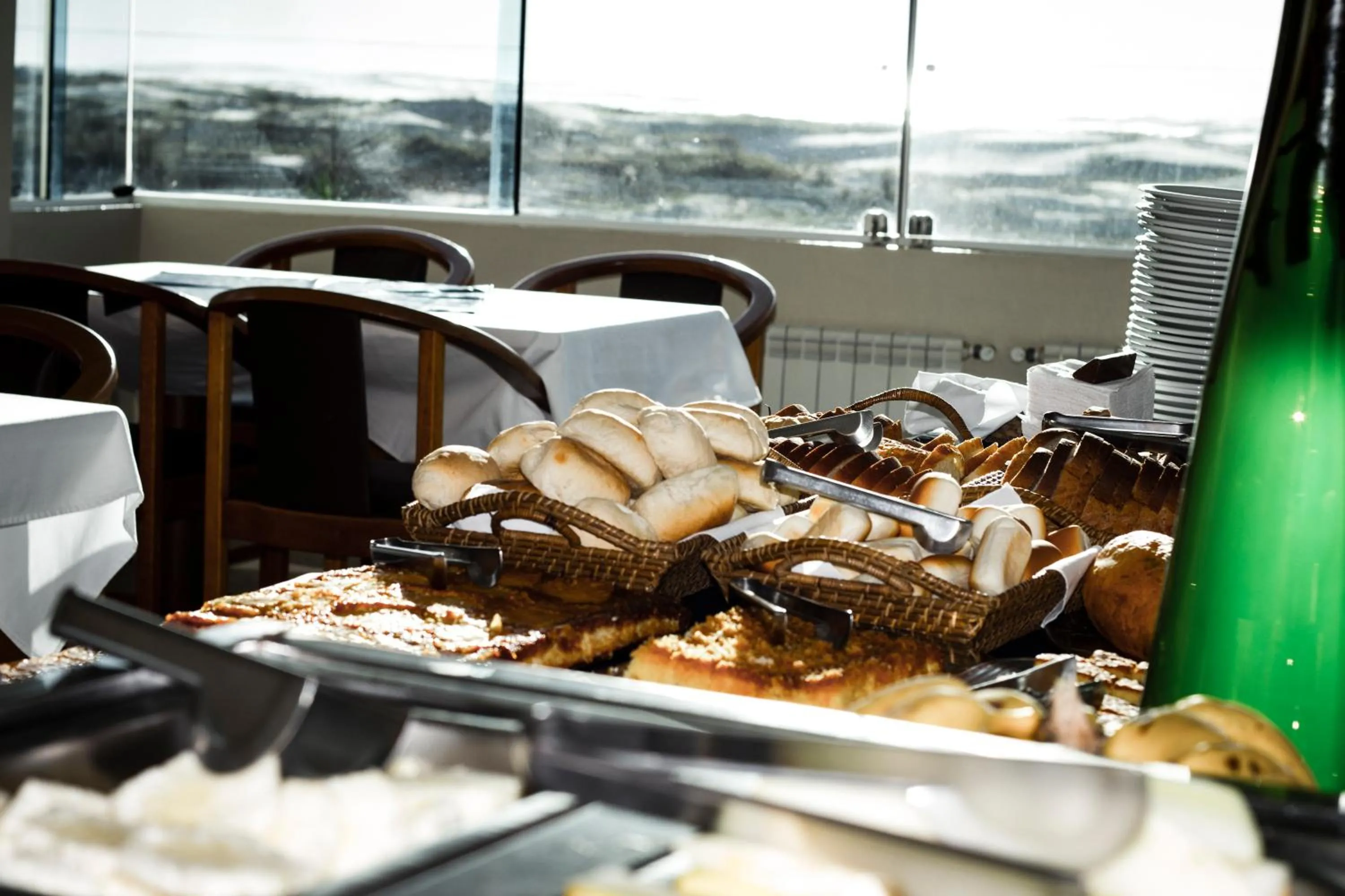 Food in De Rose Praia Hotel