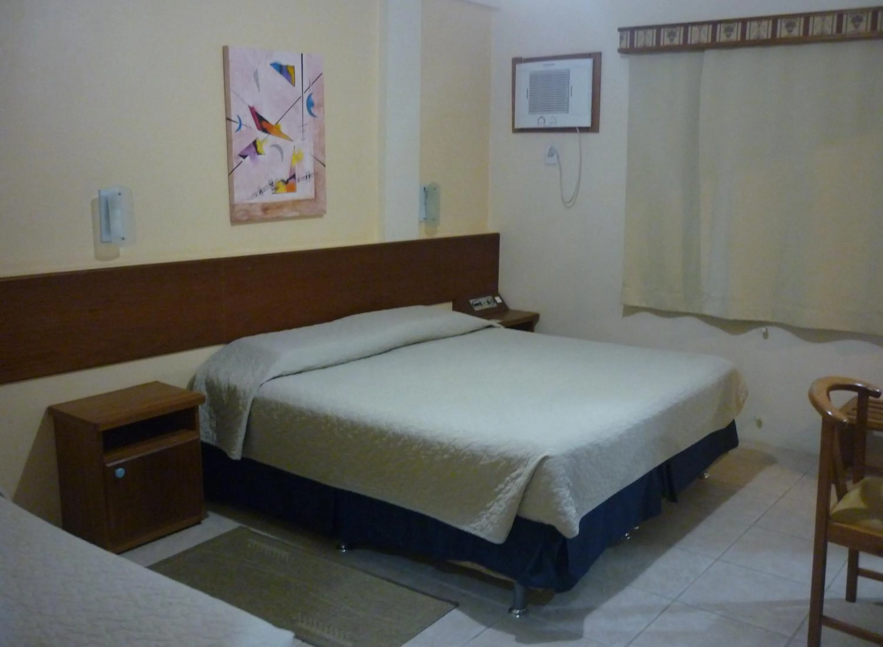 Photo of the whole room, Bed in De Rose Praia Hotel