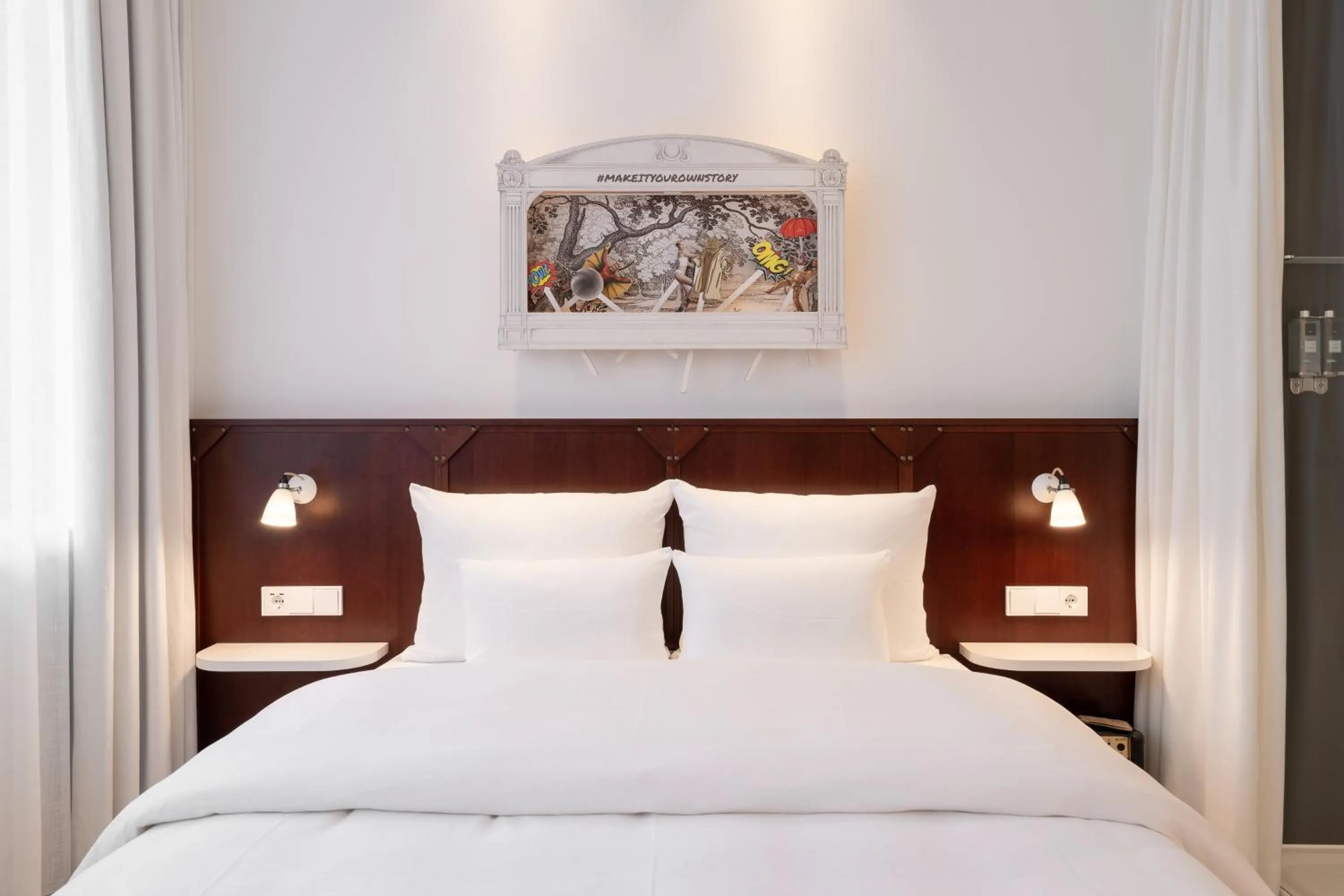 Photo of the whole room, Bed in Ruby Leni Hotel Dusseldorf