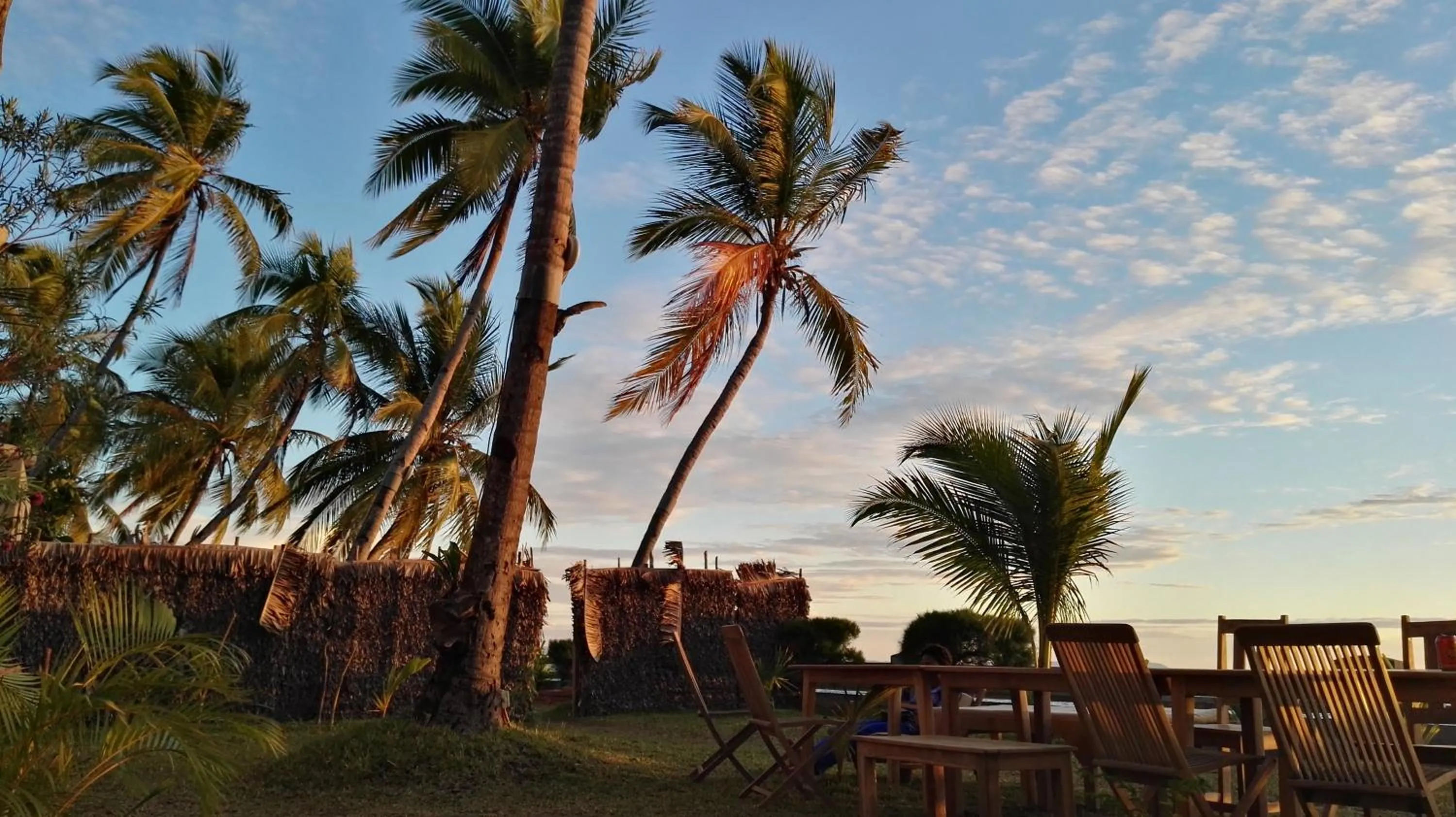 Garden view in Le TRANSAT LODGE