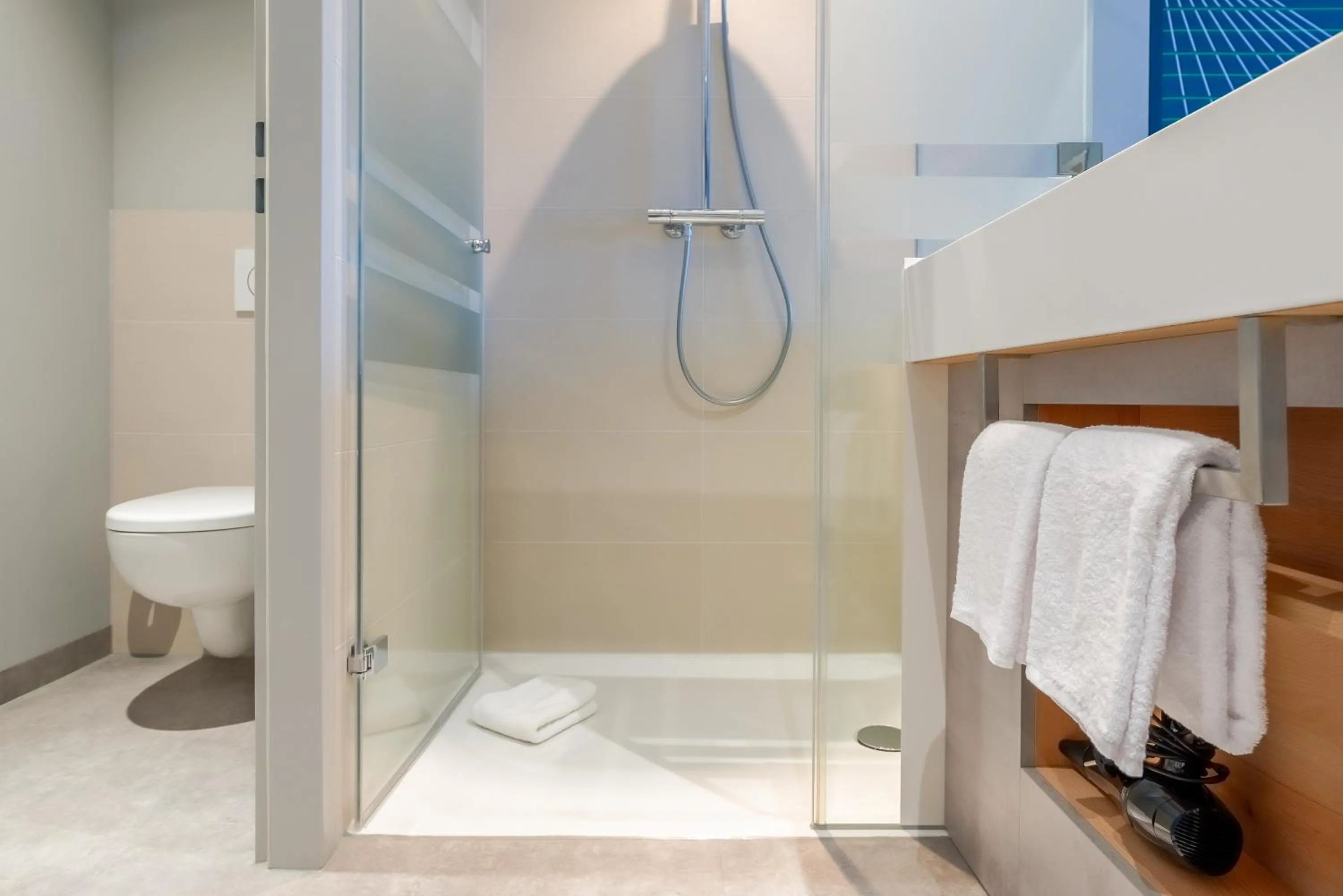 Bathroom in elaya hotel kevelaer