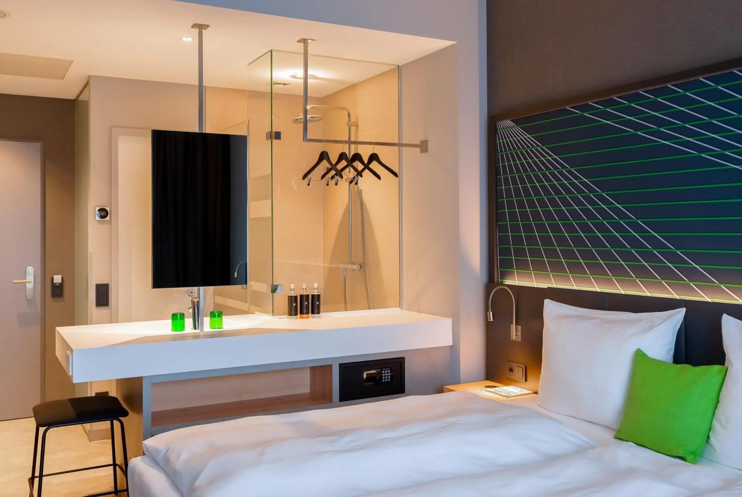 Photo of the whole room, Bed in elaya hotel kevelaer, Trademark Collection by Wyndham Photo of the whole room, Bed in elaya hotel kevelaer, Trademark Collection by Wyndham