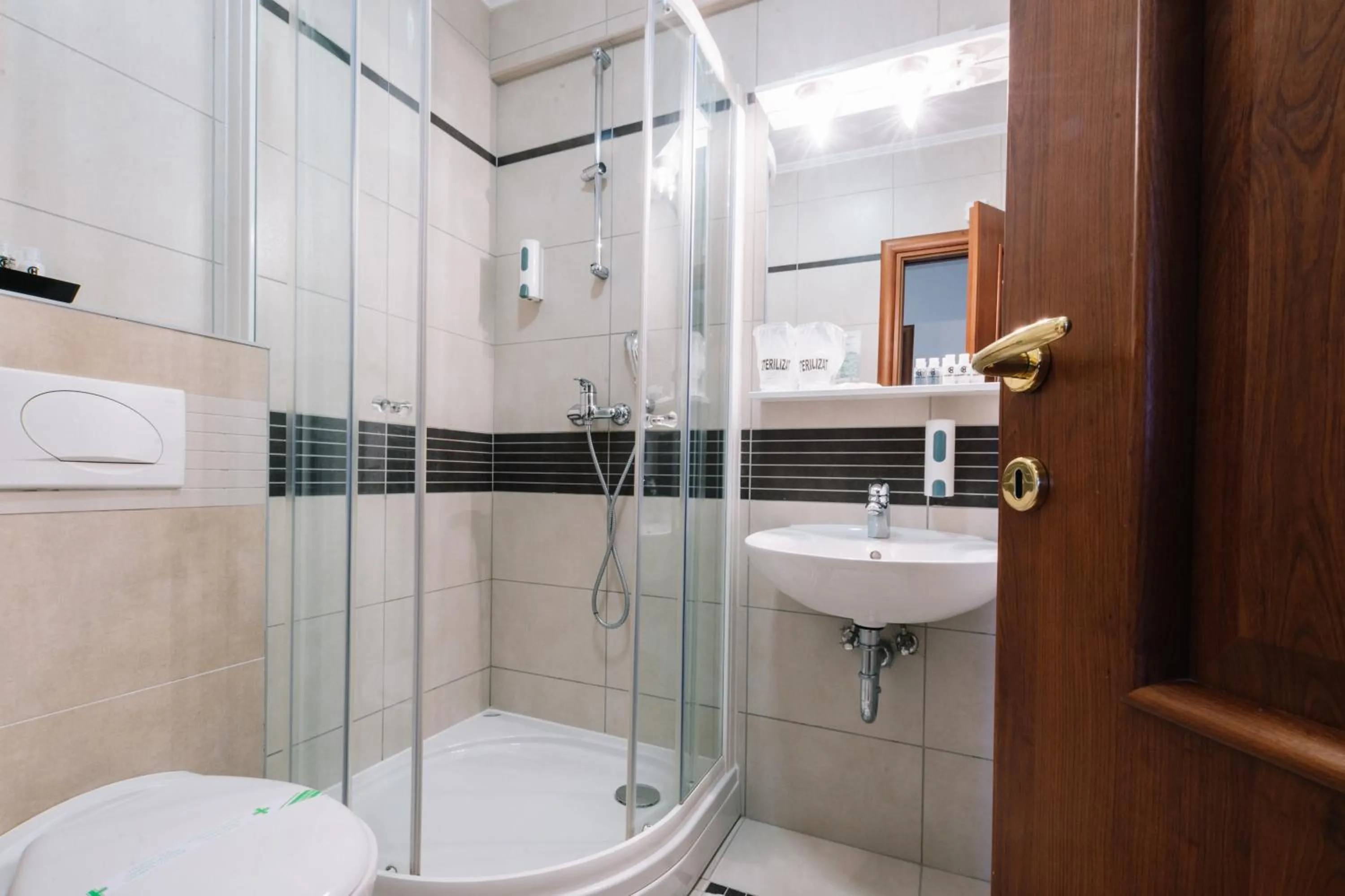 Shower in Irish House Međugorje