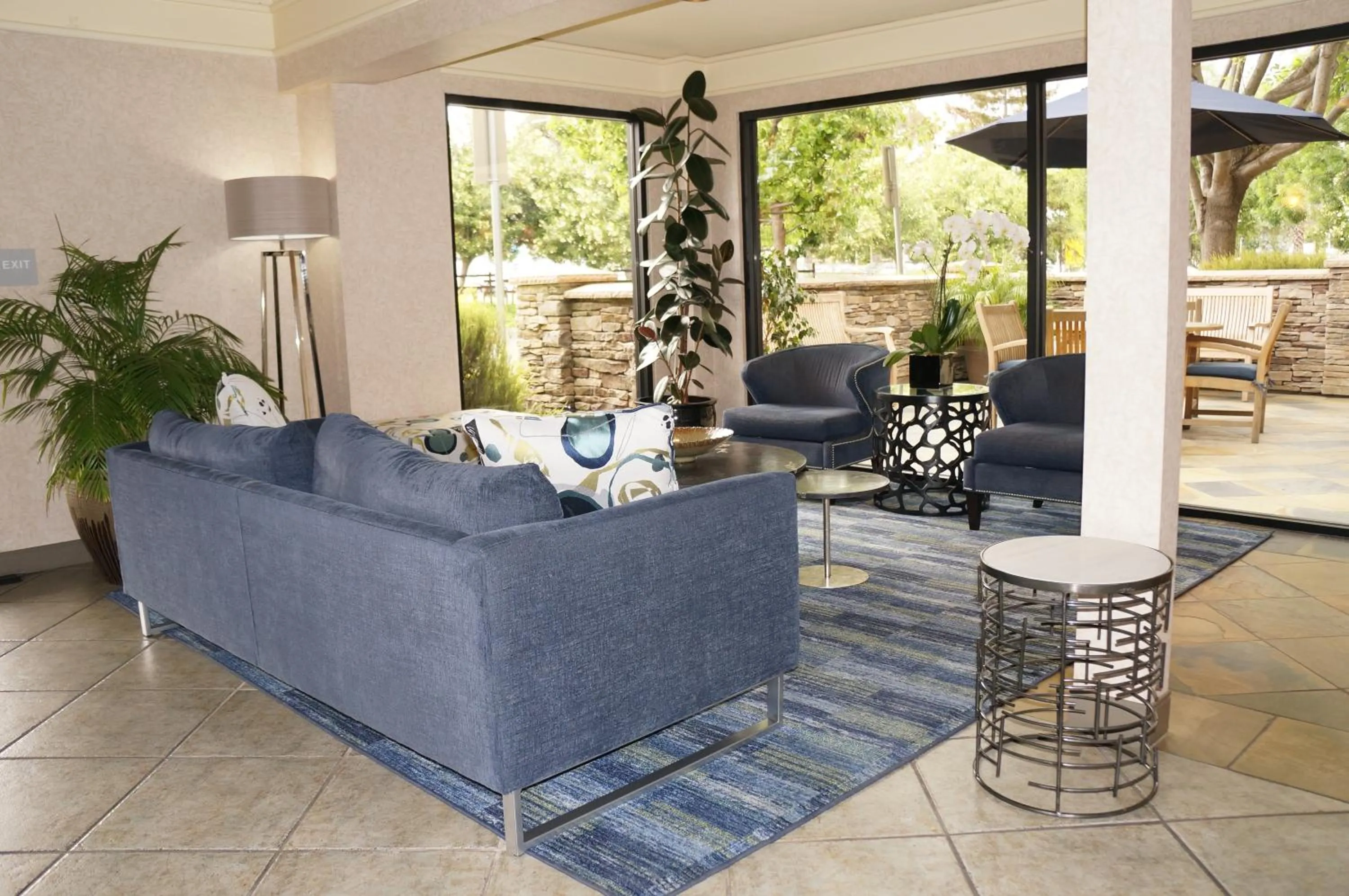 Lobby or reception in Maple Tree Inn