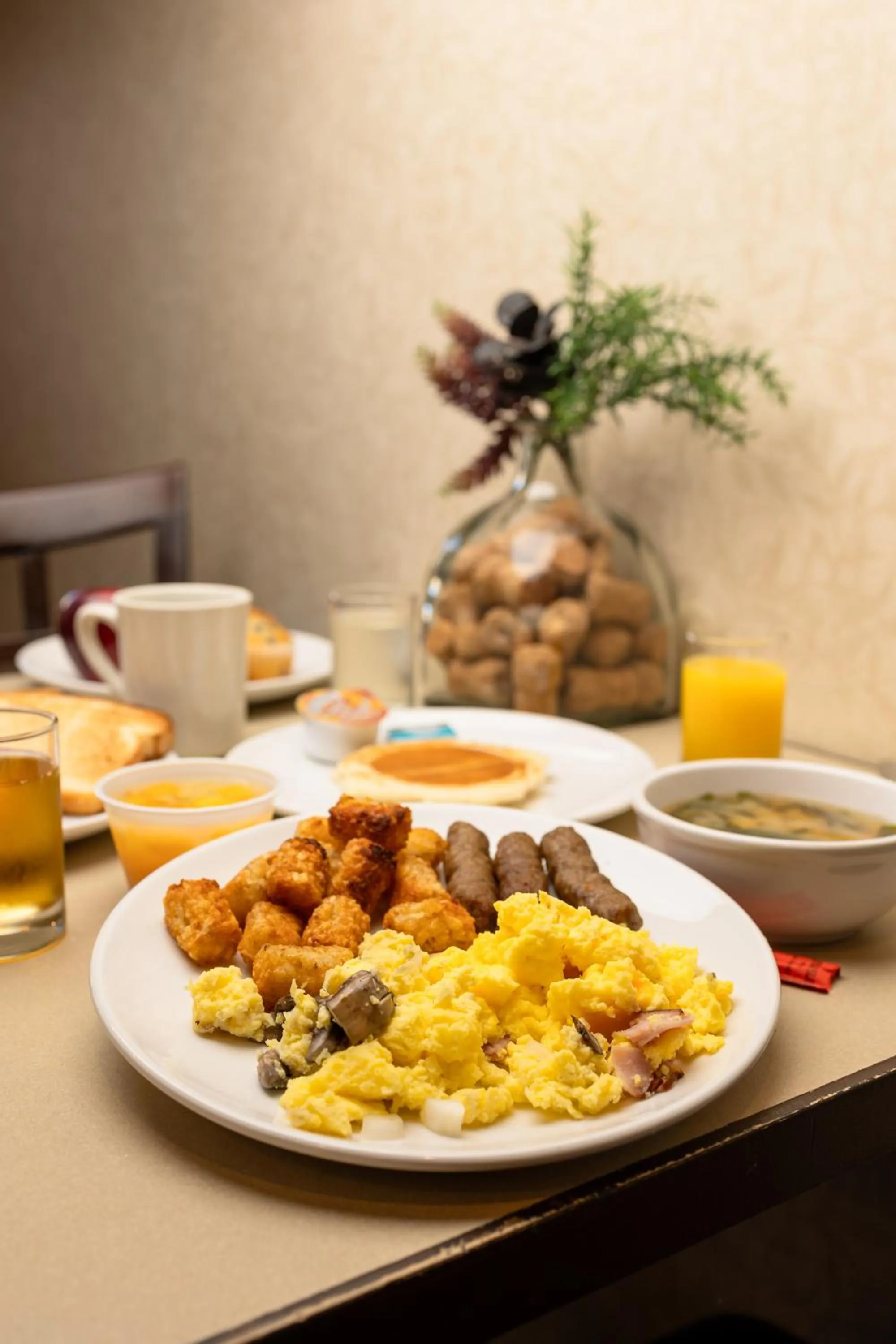 Breakfast in Maple Tree Inn