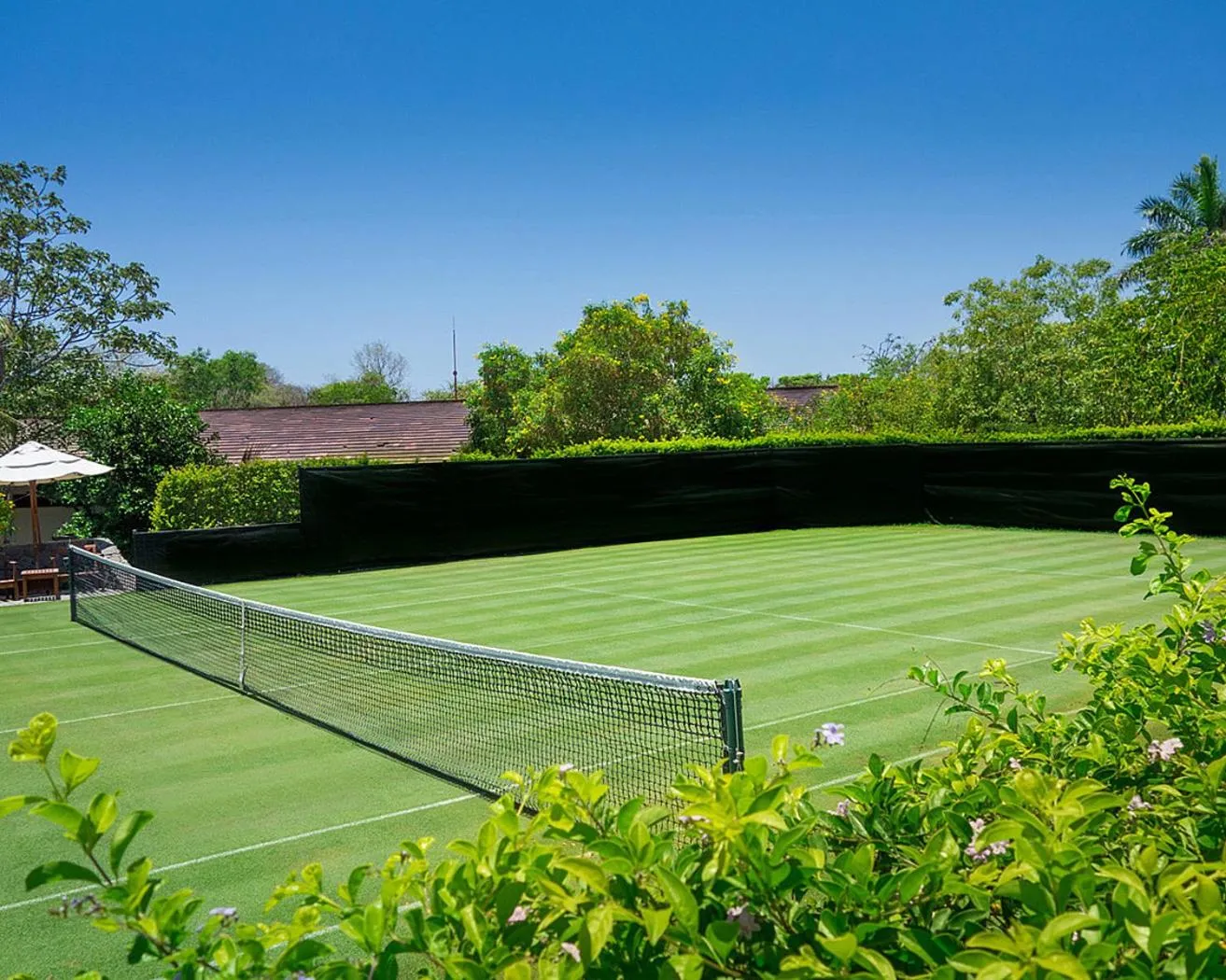Tennis court in Four Seasons Resort Peninsula Papagayo, Costa Rica