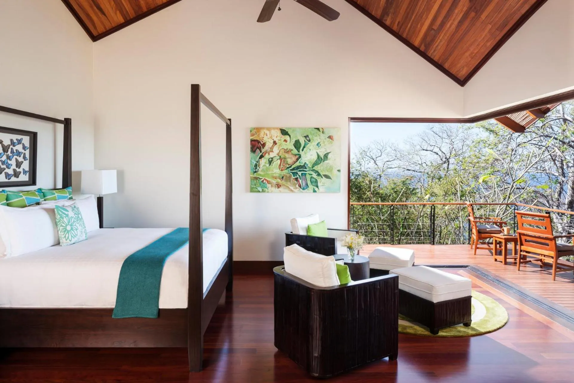 Balcony/Terrace, Bed in Four Seasons Resort Peninsula Papagayo, Costa Rica