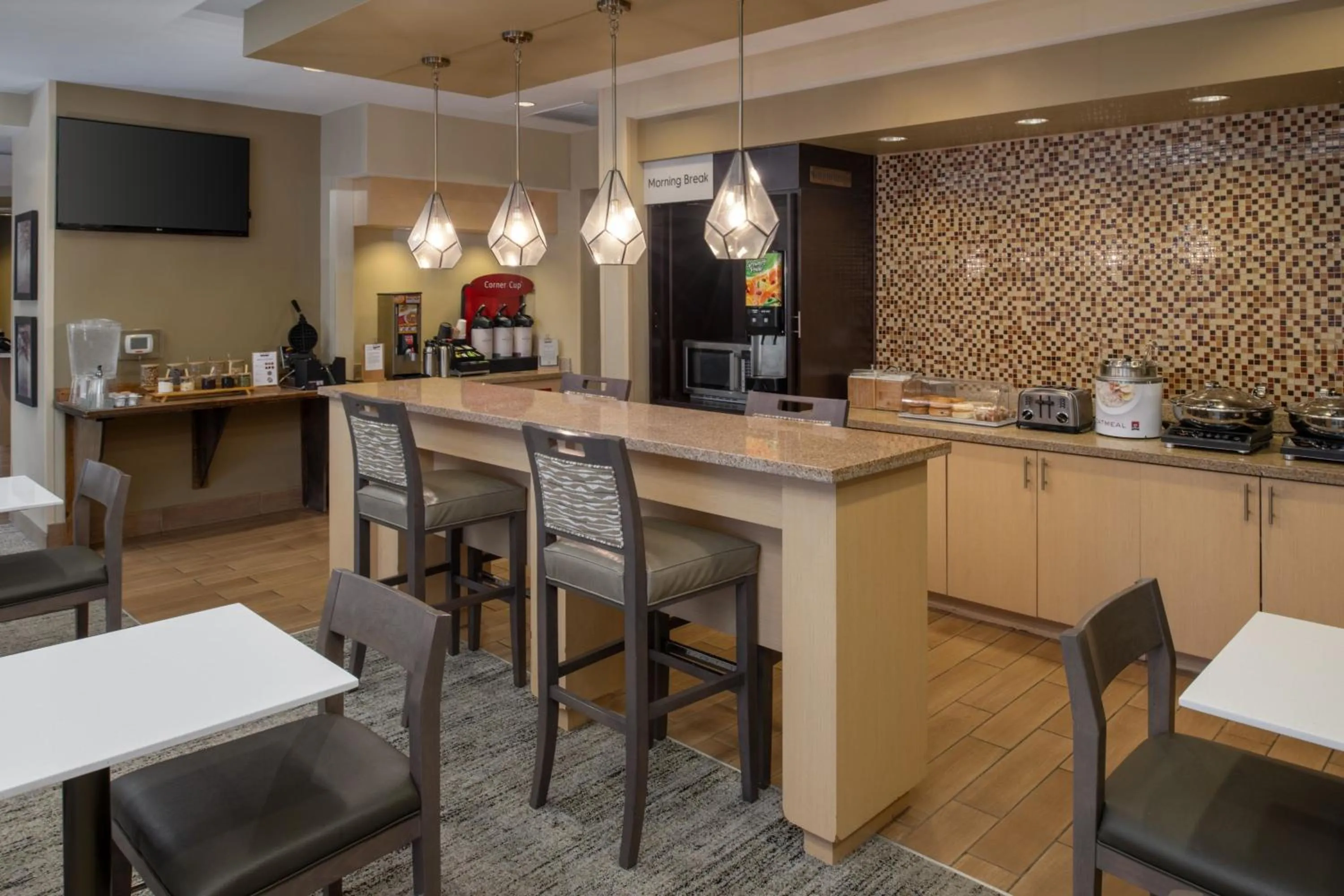 Breakfast in TownePlace Suites Richland Columbia Point