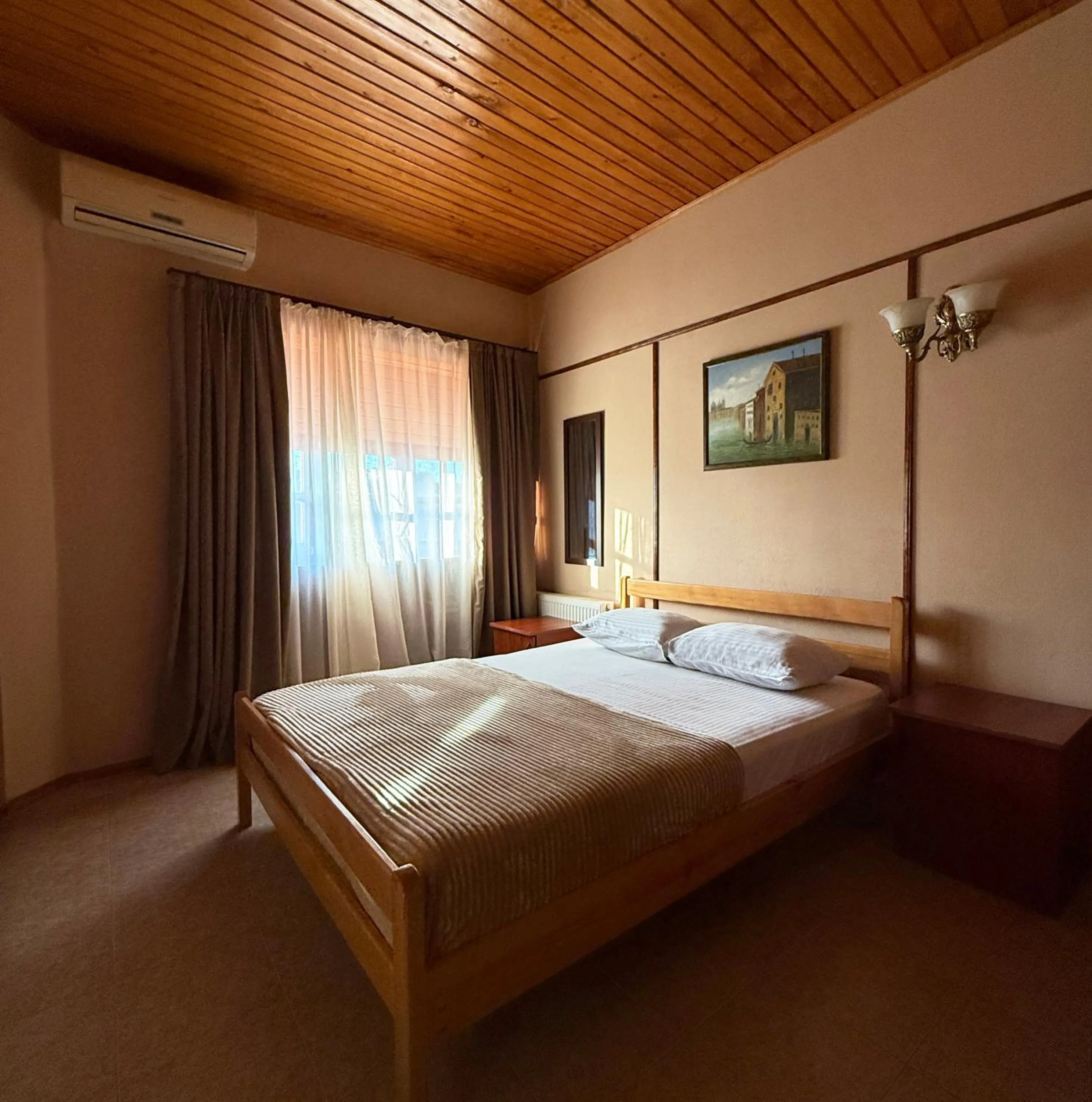 Superior Double or Twin Room in Babilina B&B