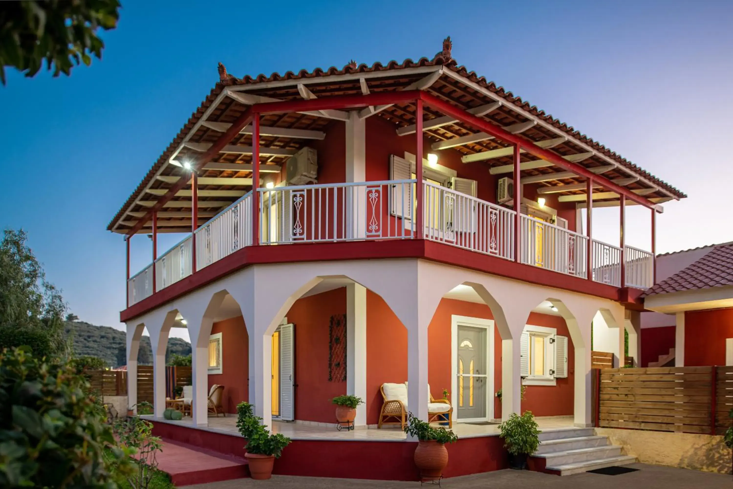 Diogenis House Diogenis House