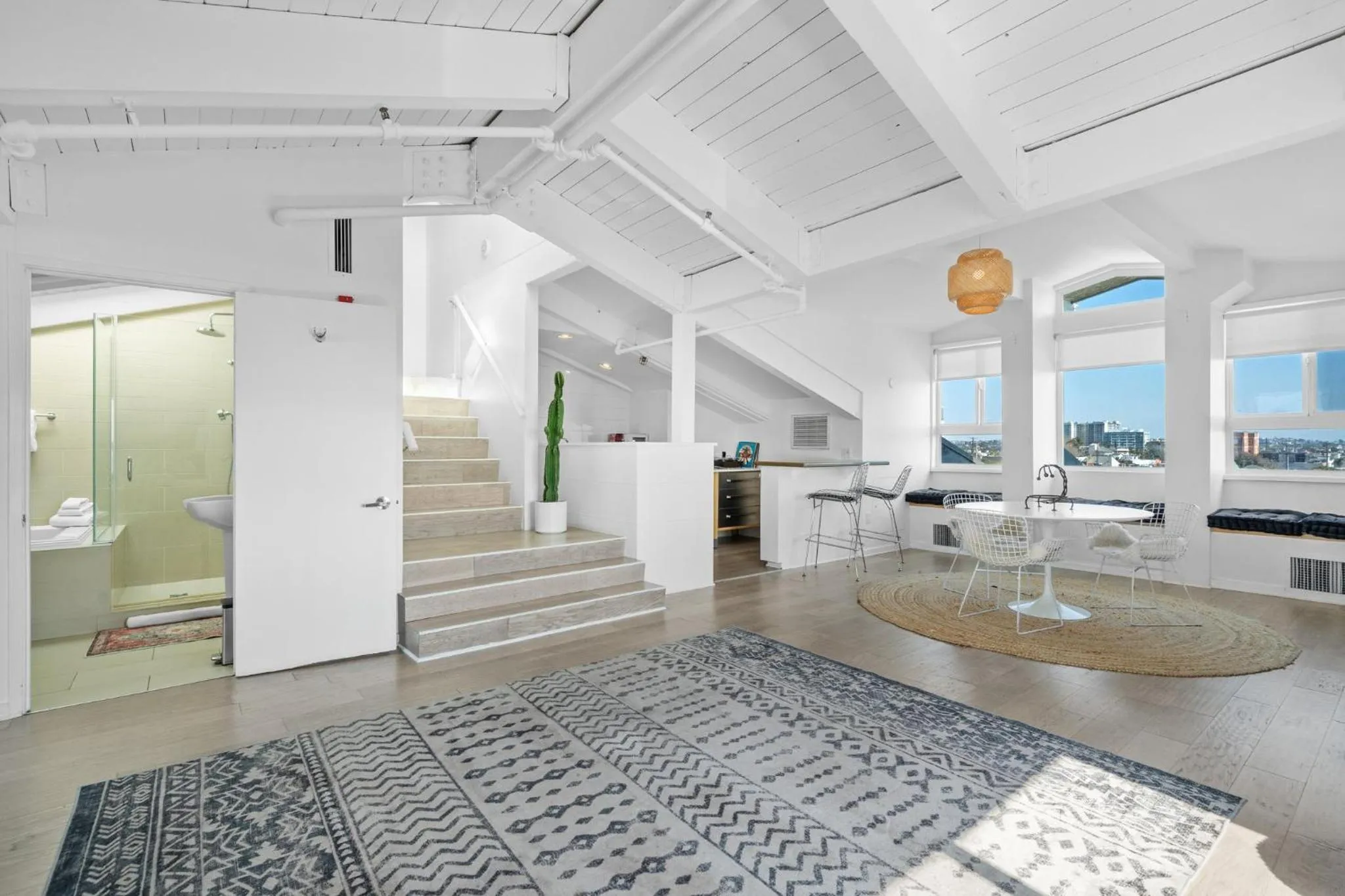 Bedroom in Hotel Erwin Venice Beach