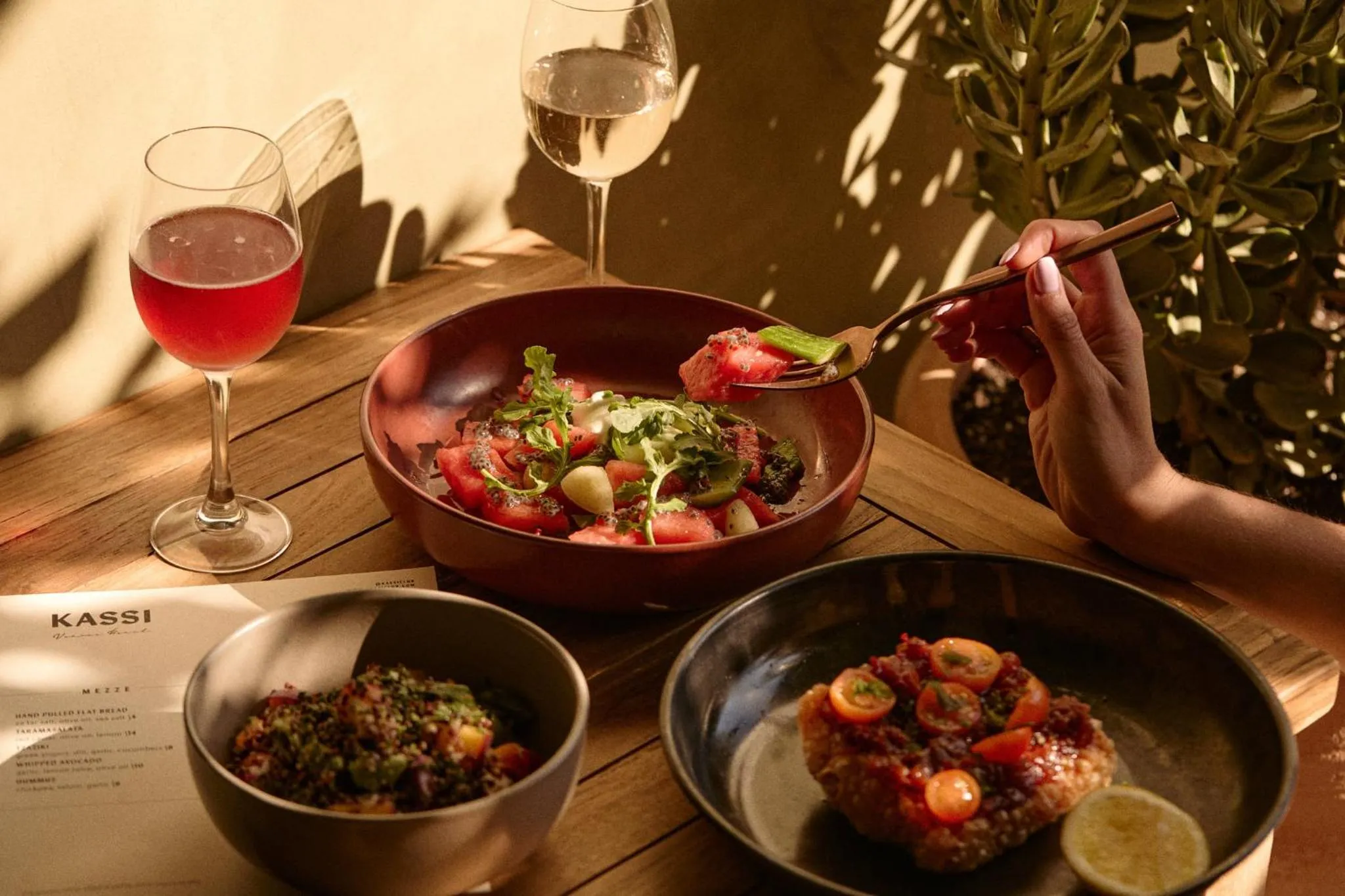 Restaurant/places to eat in Hotel Erwin Venice Beach